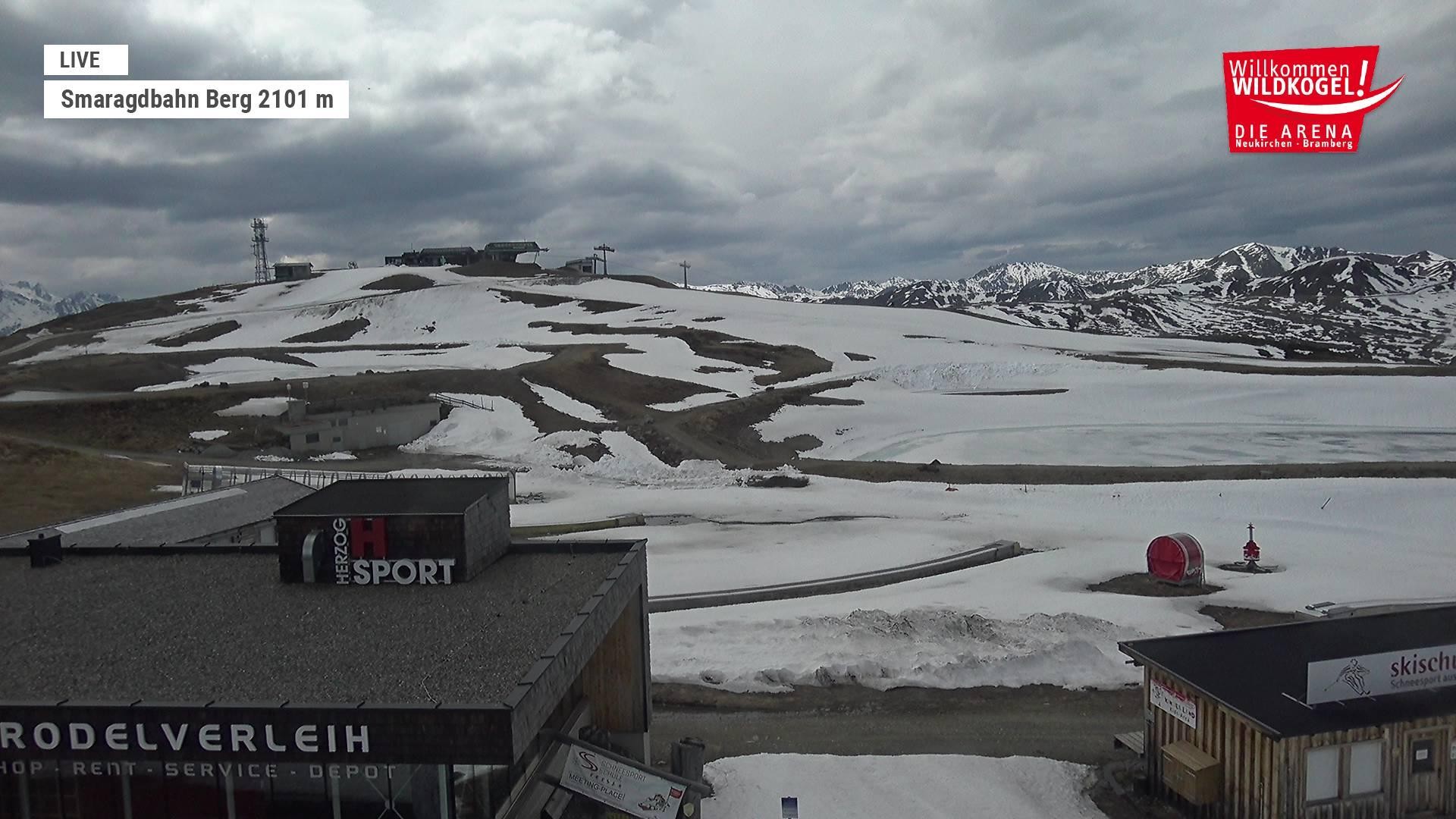 Archiv Foto Webcam Bergstation Smaragdbahn (Wildkogel-Arena)
