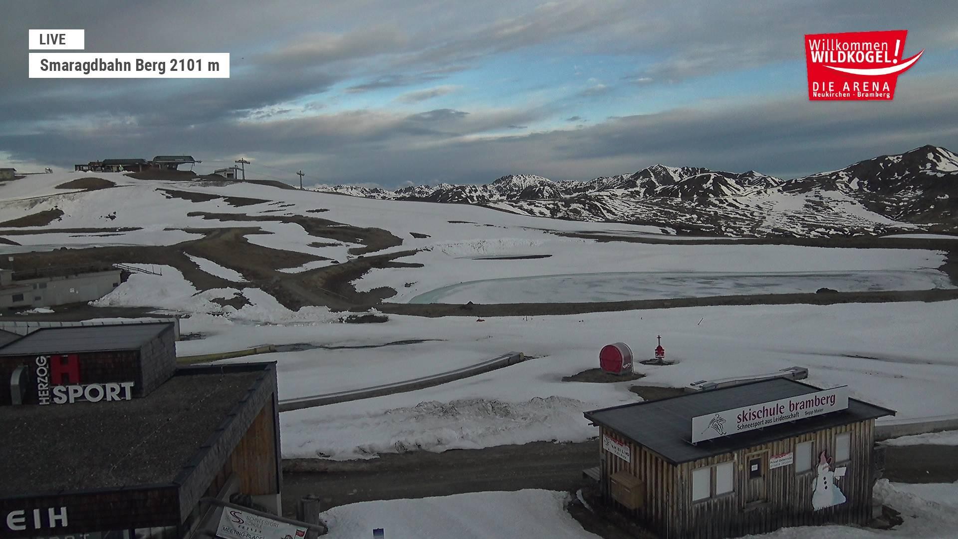 Archiv Foto Webcam Bergstation Smaragdbahn (Wildkogel-Arena)