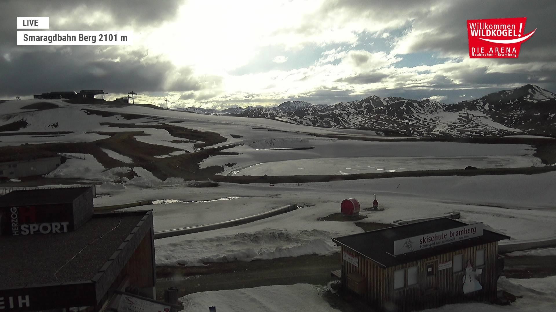 Archiv Foto Webcam Bergstation Smaragdbahn (Wildkogel-Arena)