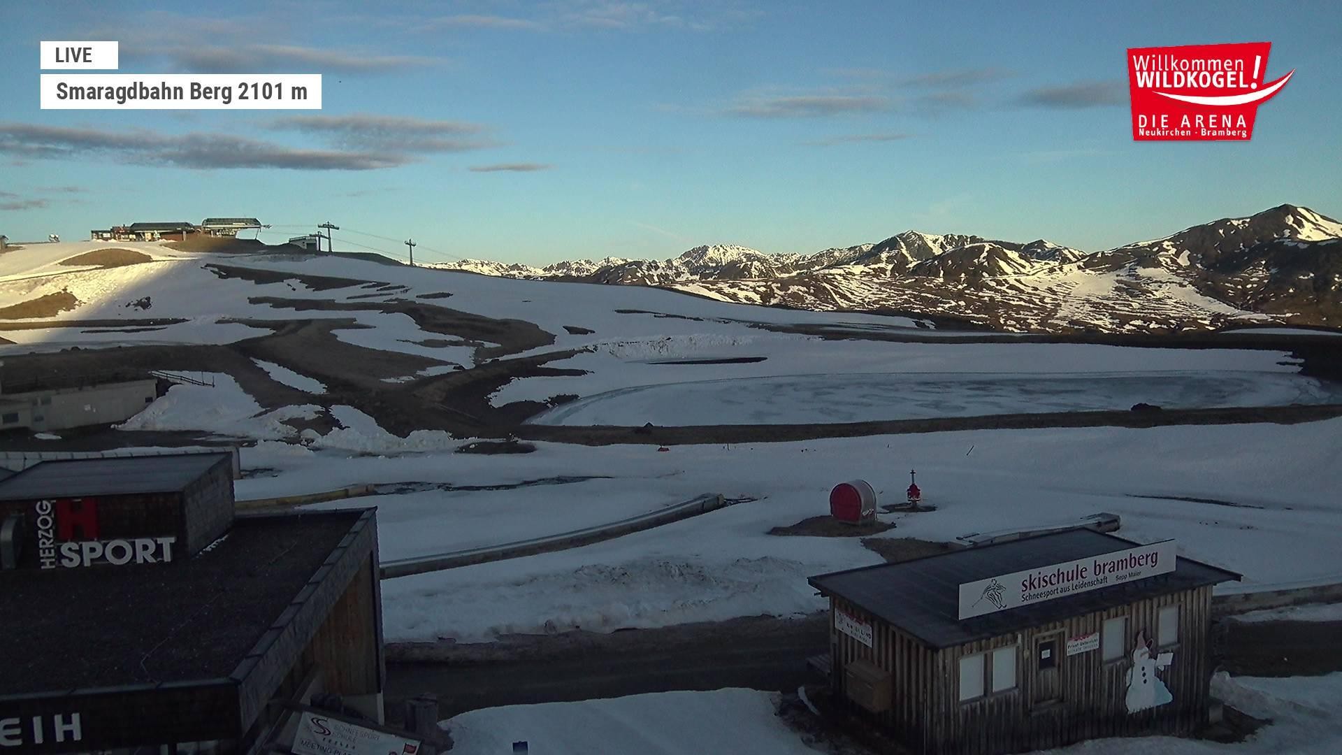 Archiv Foto Webcam Bergstation Smaragdbahn (Wildkogel-Arena)