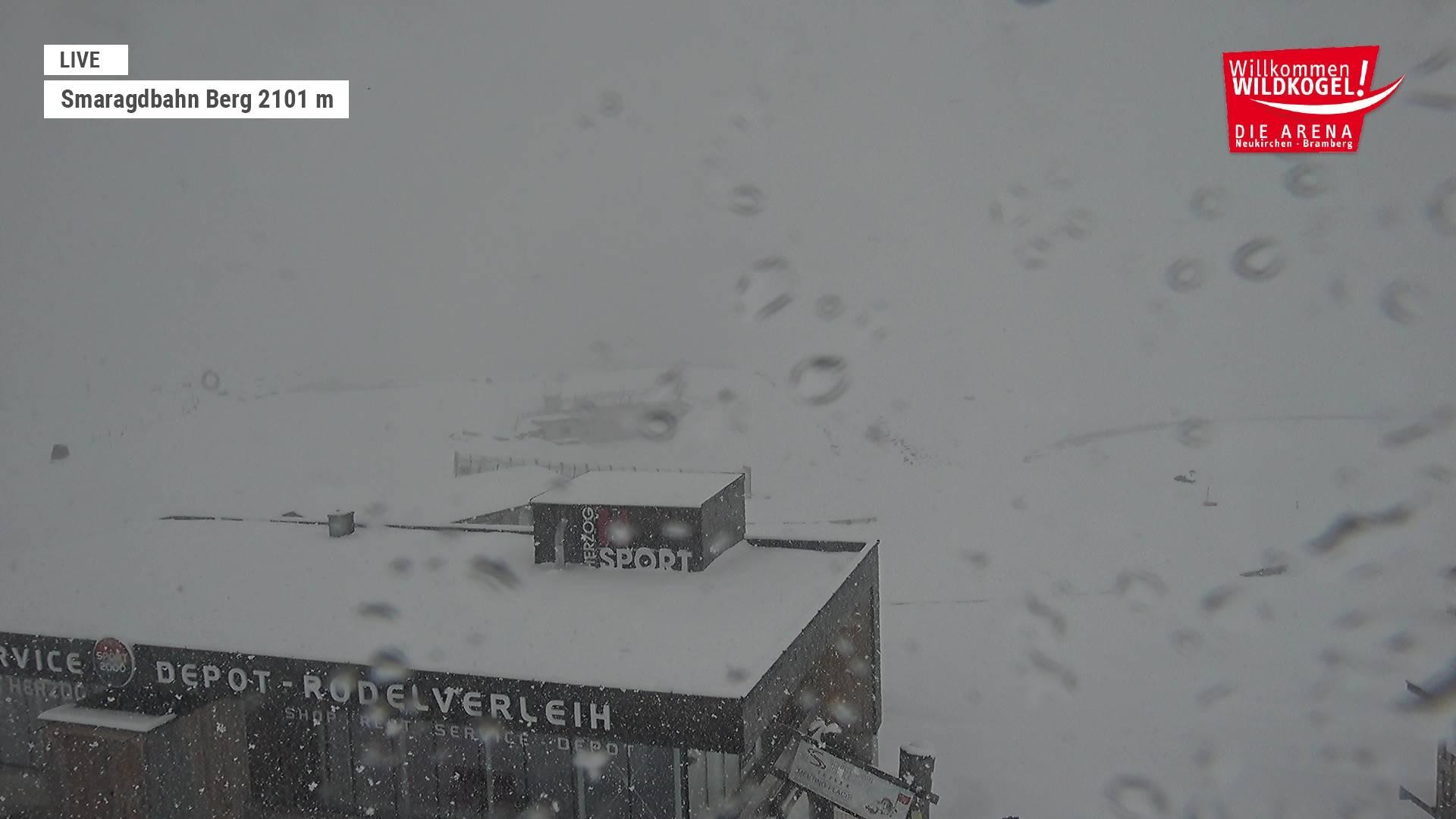 Archiv Foto Webcam Bergstation Smaragdbahn (Wildkogel-Arena)