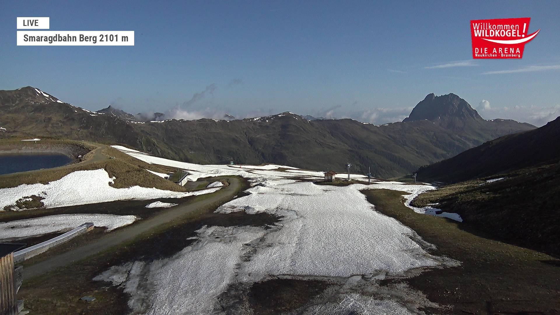 Archived image Webcam Top station Smaragdbahn gondola