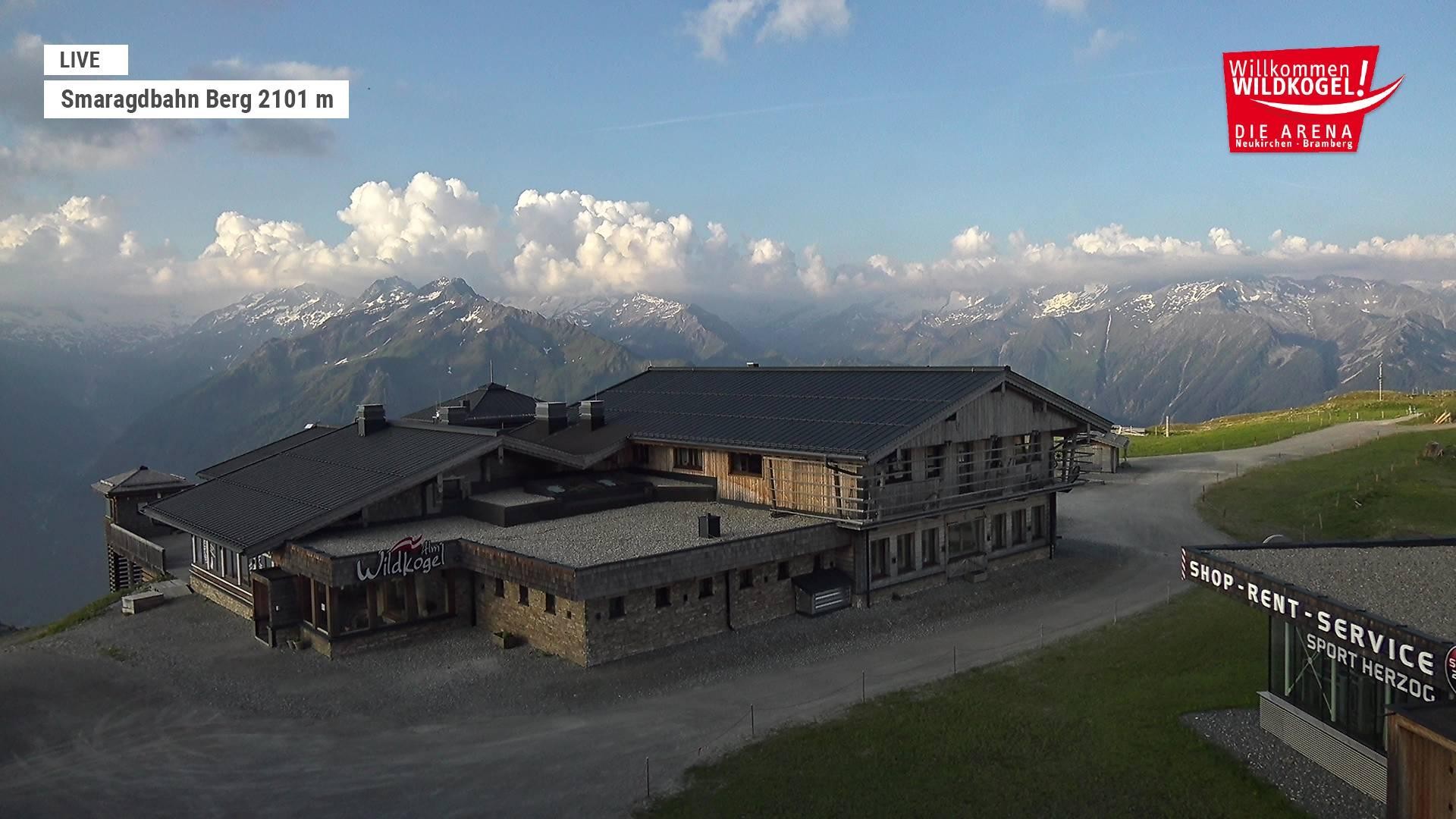 Archiv Foto Webcam Bergstation Smaragdbahn (Wildkogel-Arena)