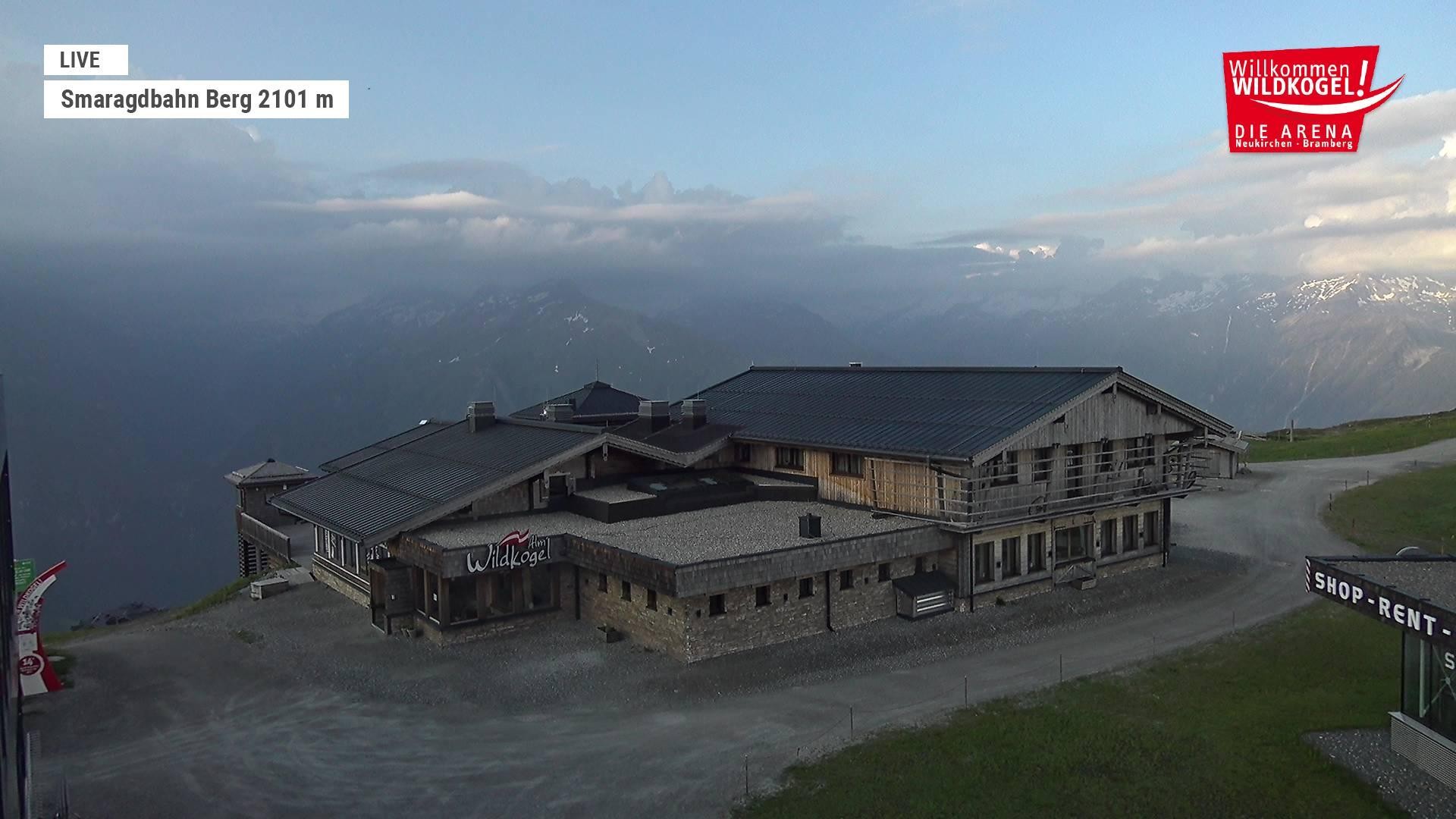 Archiv Foto Webcam Bergstation Smaragdbahn (Wildkogel-Arena)