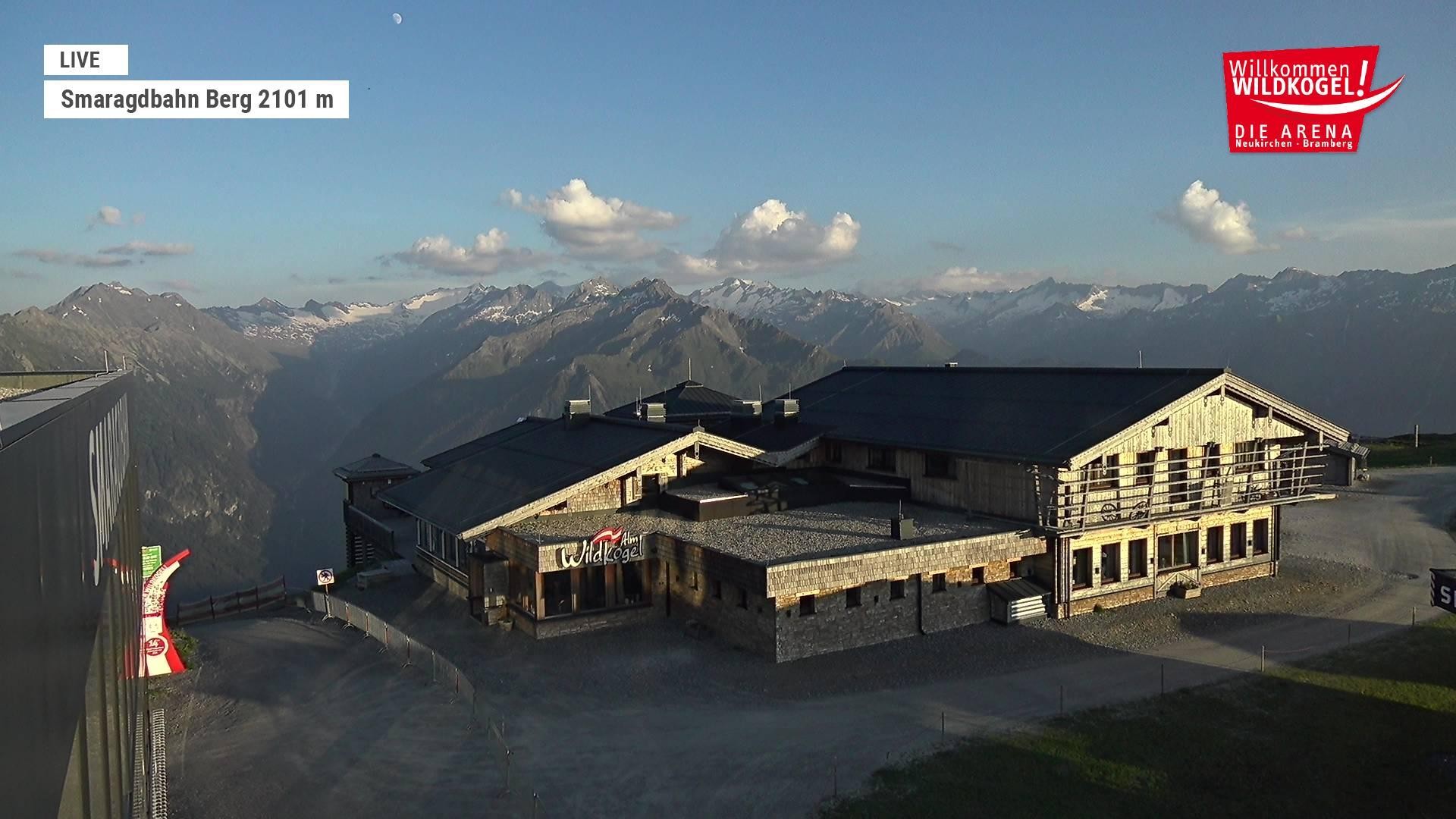 Archiv Foto Webcam Bergstation Smaragdbahn (Wildkogel-Arena)