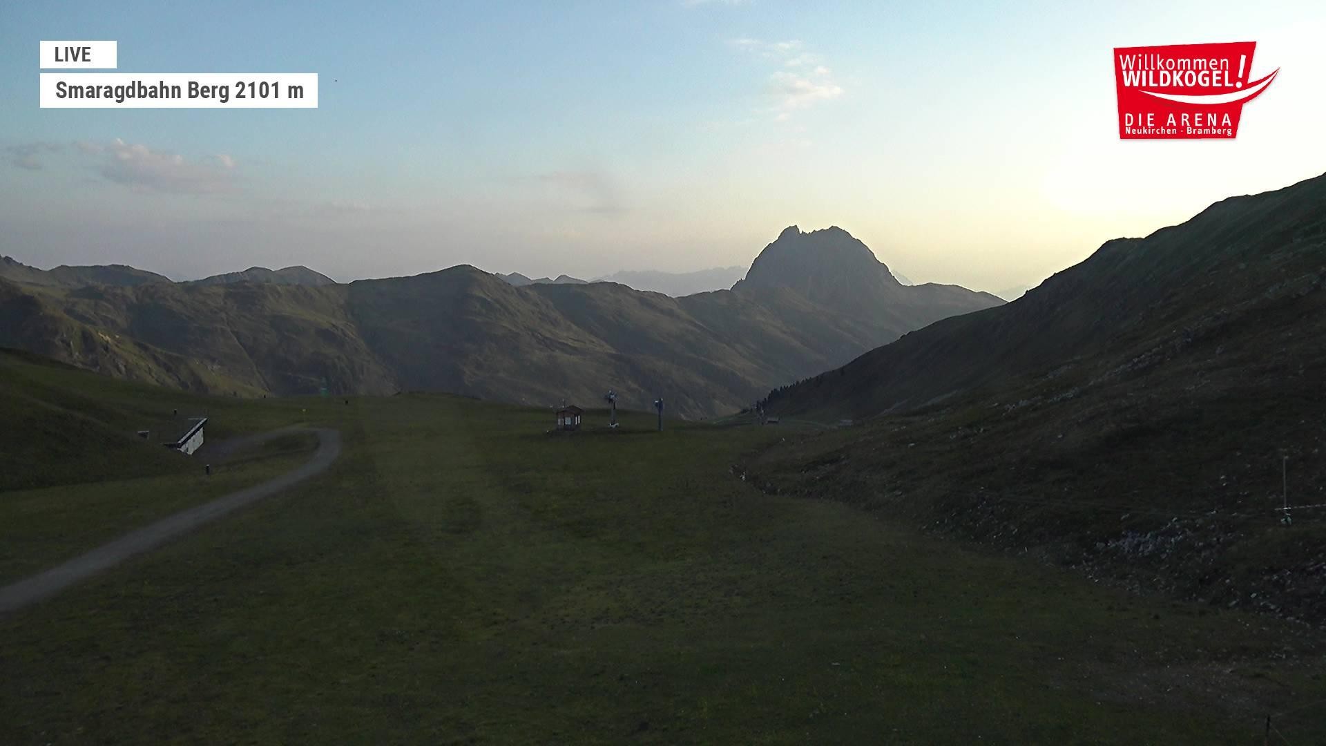 Archiv Foto Webcam Bergstation Smaragdbahn (Wildkogel-Arena)