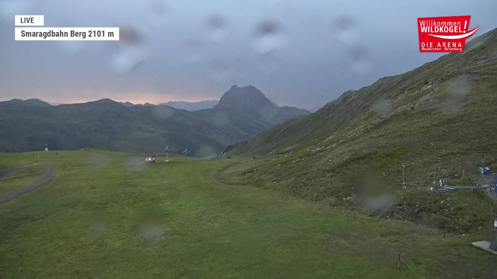 Archiv Foto Webcam Bergstation Smaragdbahn (Wildkogel-Arena)