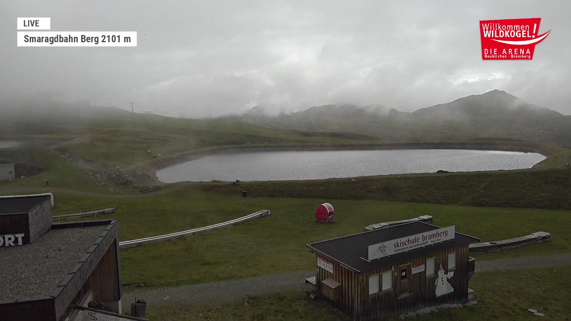Archived image Webcam Top station Smaragdbahn gondola