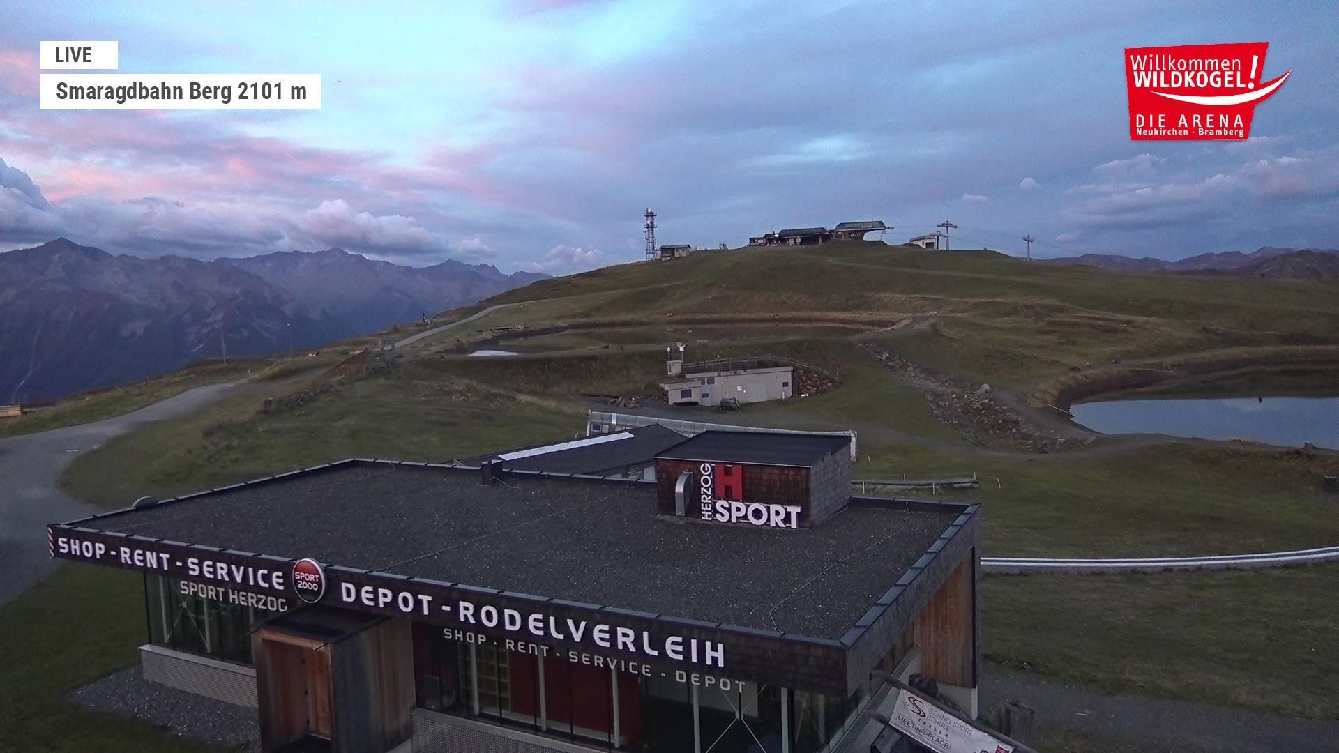 Archiv Foto Webcam Bergstation Smaragdbahn (Wildkogel-Arena)