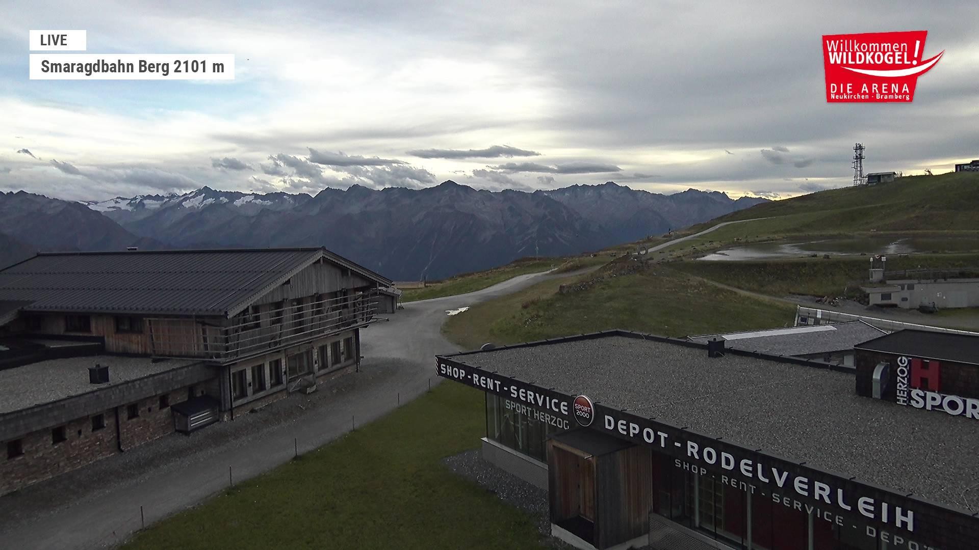 Archiv Foto Webcam Bergstation Smaragdbahn (Wildkogel-Arena)