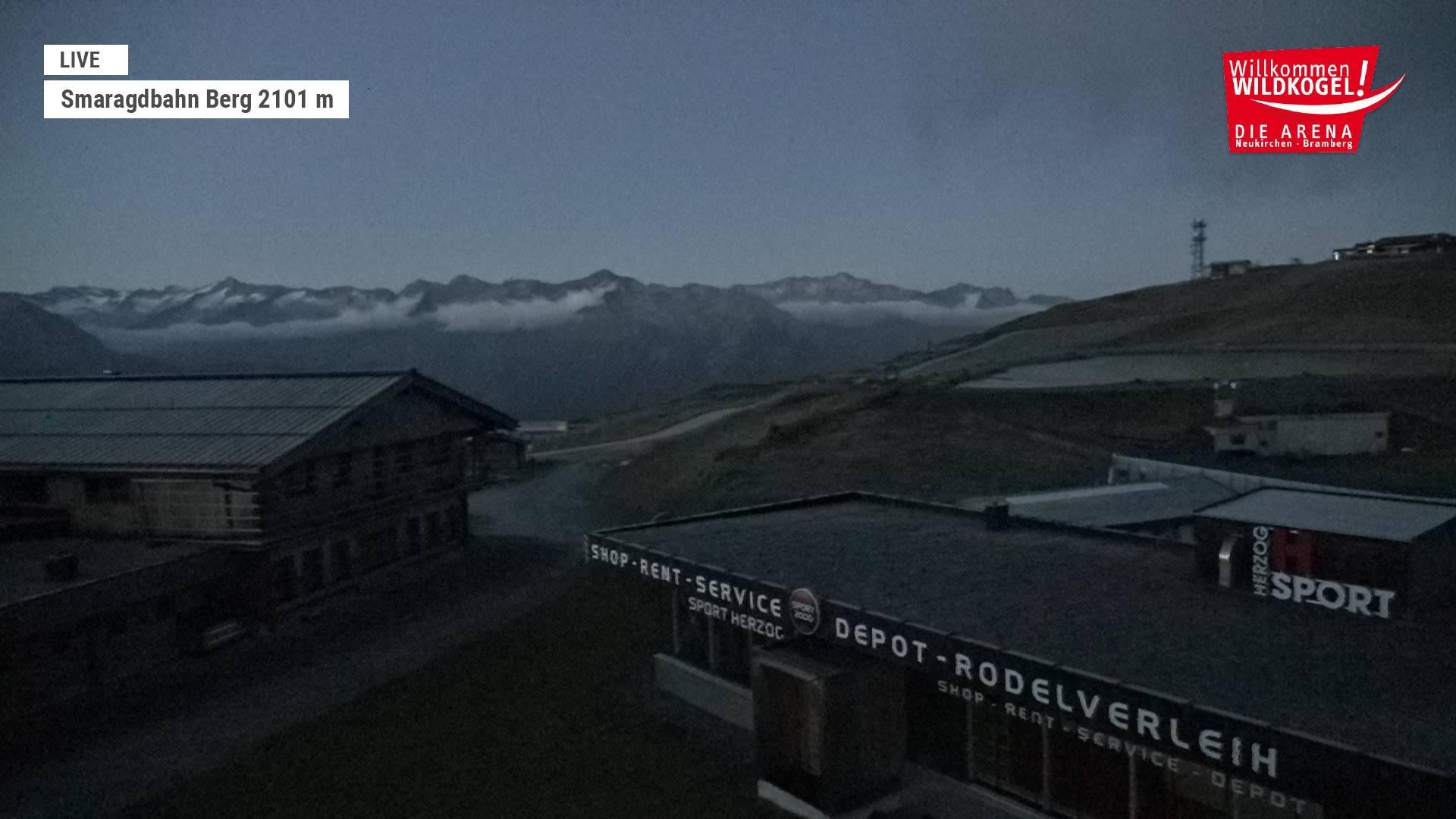 Archiv Foto Webcam Bergstation Smaragdbahn (Wildkogel-Arena)