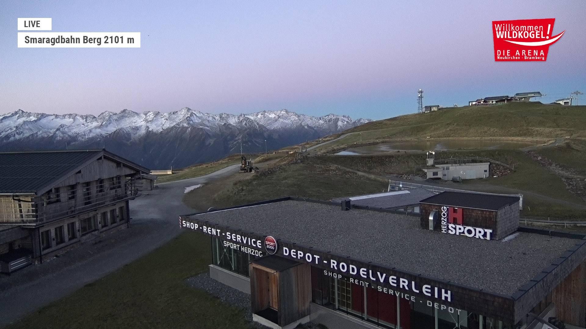 Archiv Foto Webcam Bergstation Smaragdbahn (Wildkogel-Arena)