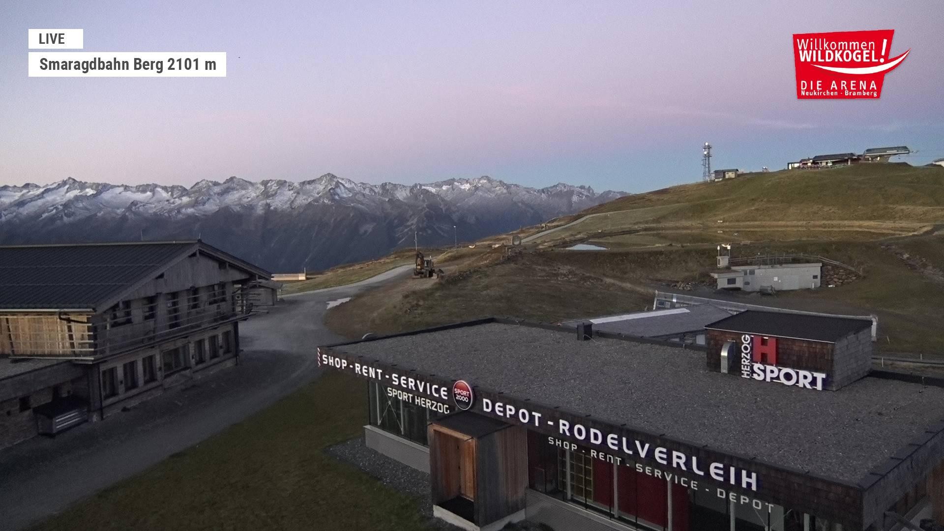 Archiv Foto Webcam Bergstation Smaragdbahn (Wildkogel-Arena)