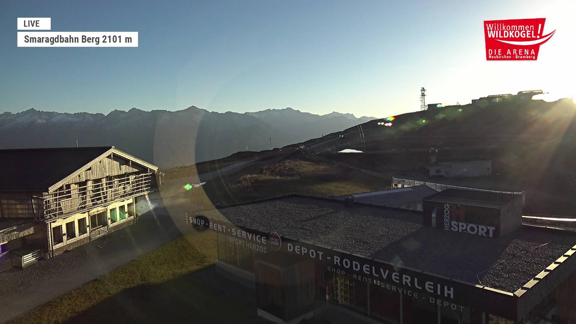 Archiv Foto Webcam Bergstation Smaragdbahn (Wildkogel-Arena)