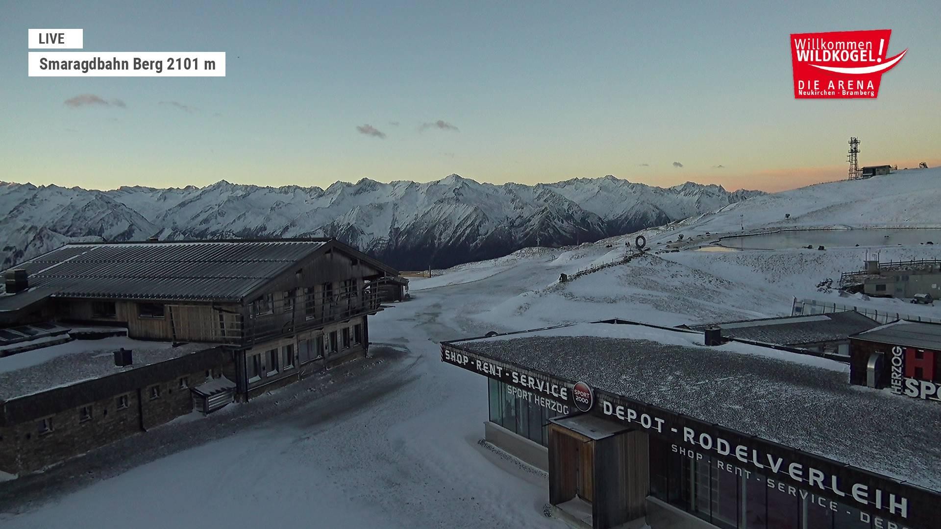 Archiv Foto Webcam Bergstation Smaragdbahn (Wildkogel-Arena)