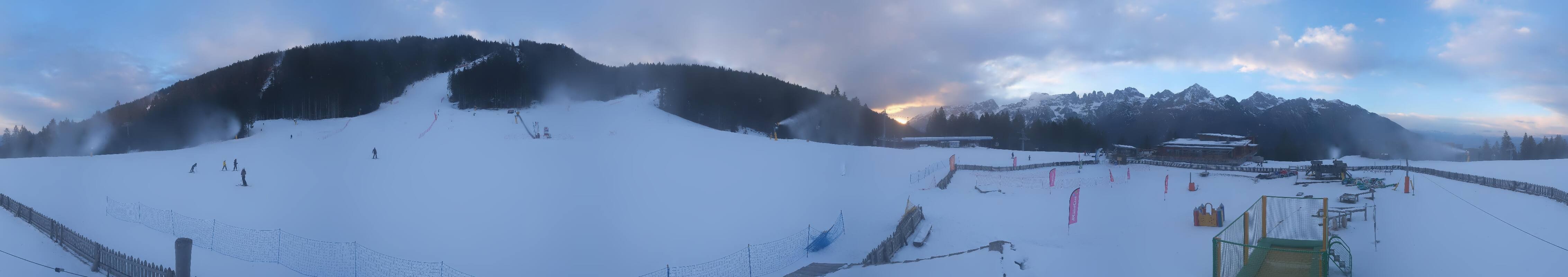 Archiv Foto Webcam Snowpark Dosson, Trentino