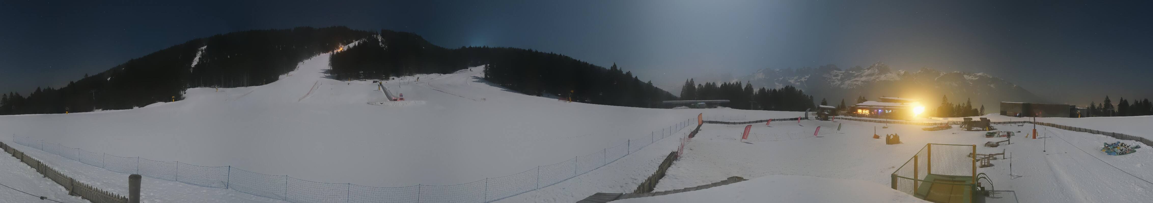 Archiv Foto Webcam Snowpark Dosson, Trentino