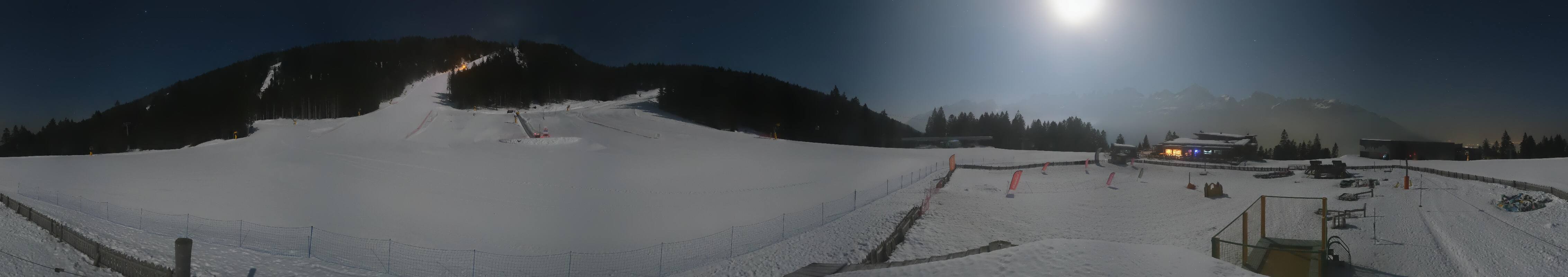Archiv Foto Webcam Snowpark Dosson, Trentino