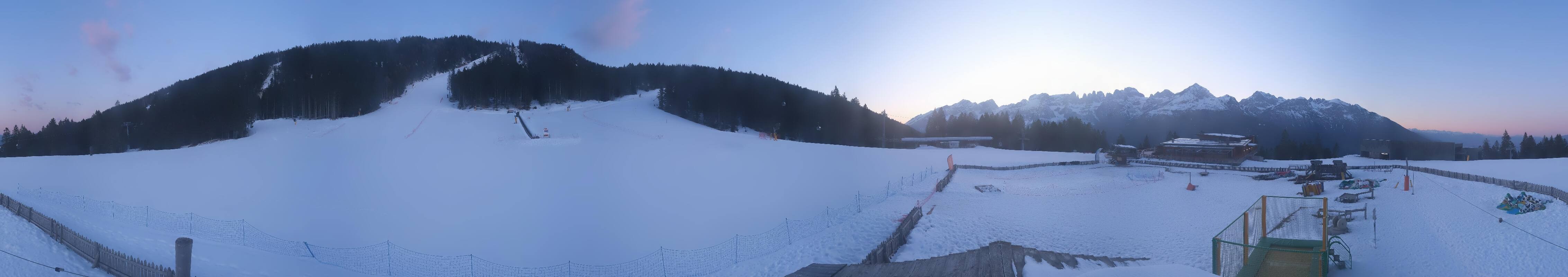 Archiv Foto Webcam Snowpark Dosson, Trentino
