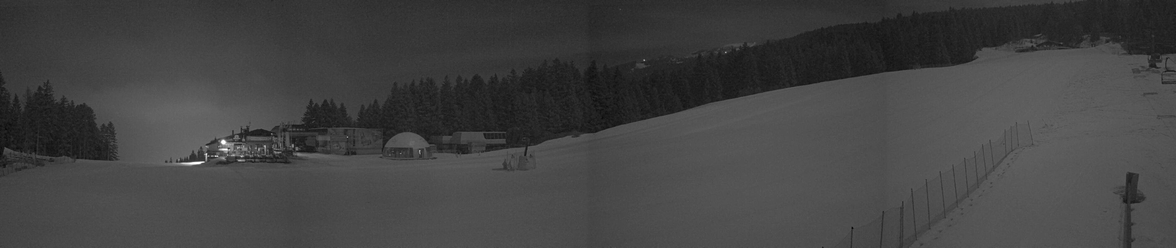 Archived image Webcam base station Prati di Gaggia, Paganella