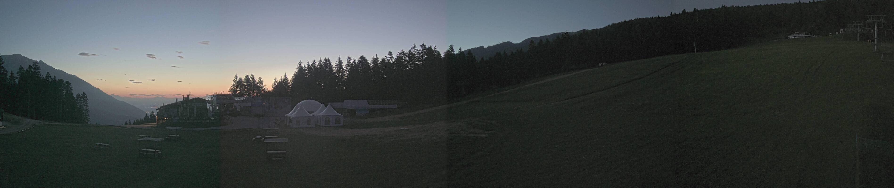 Archived image Webcam base station Prati di Gaggia, Paganella