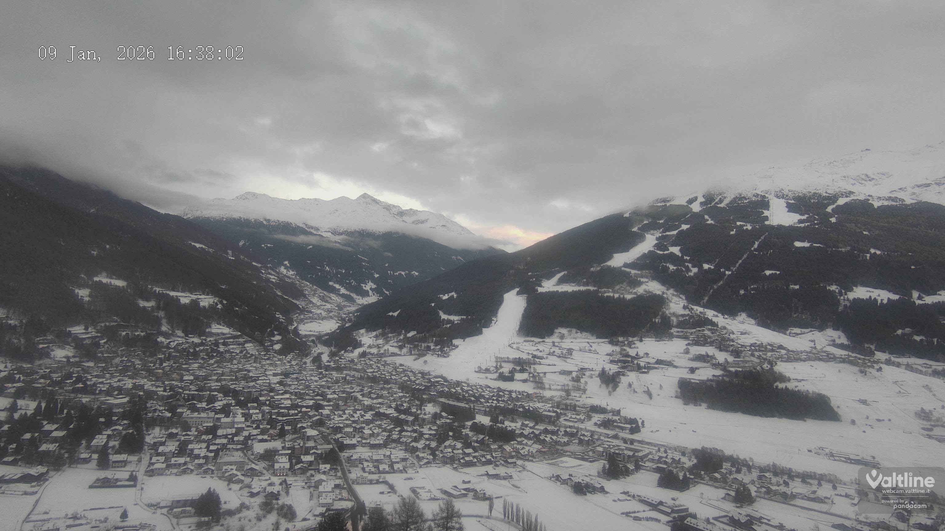 Archiv Foto Webcam Panoramablick Bormio, Lombardei