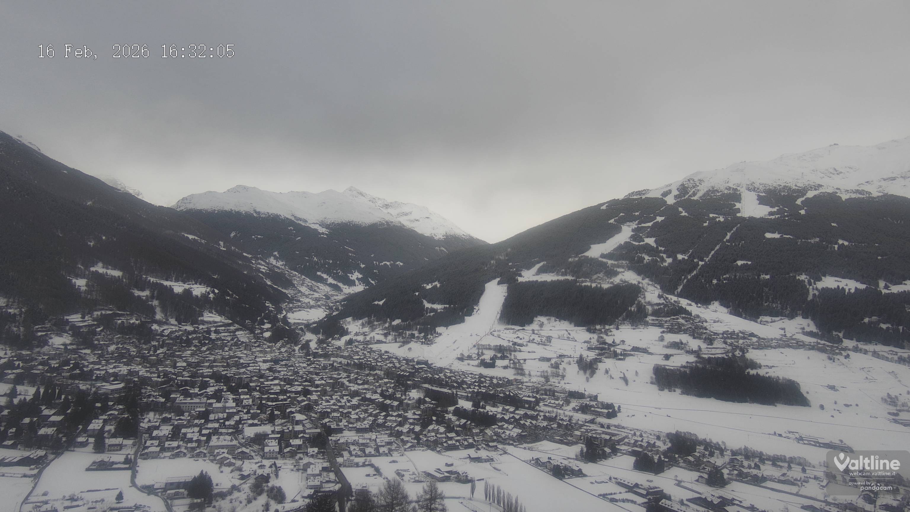 Archiv Foto Webcam Panoramablick Bormio, Lombardei