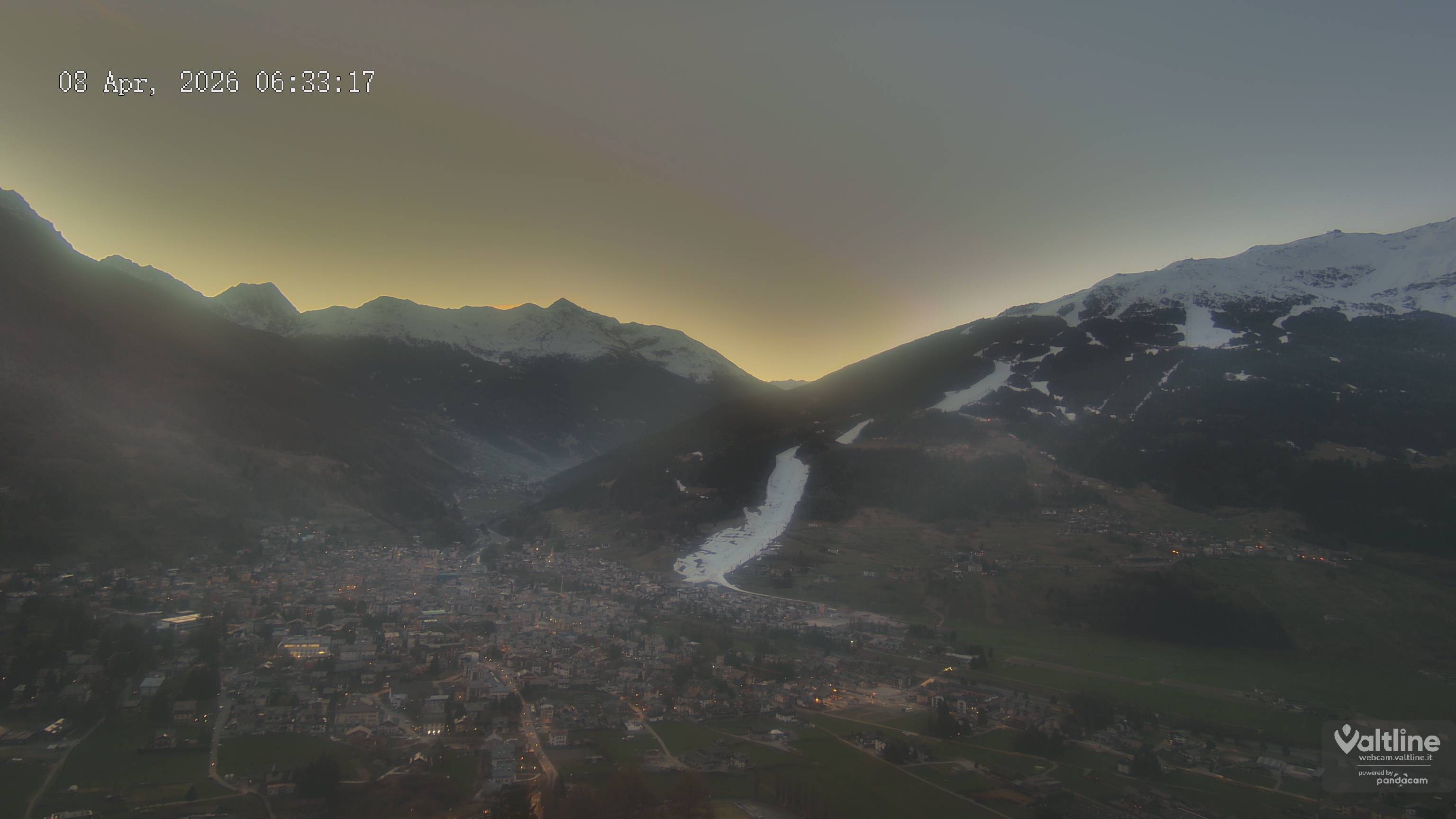 Archiv Foto Webcam Panoramablick Bormio, Lombardei
