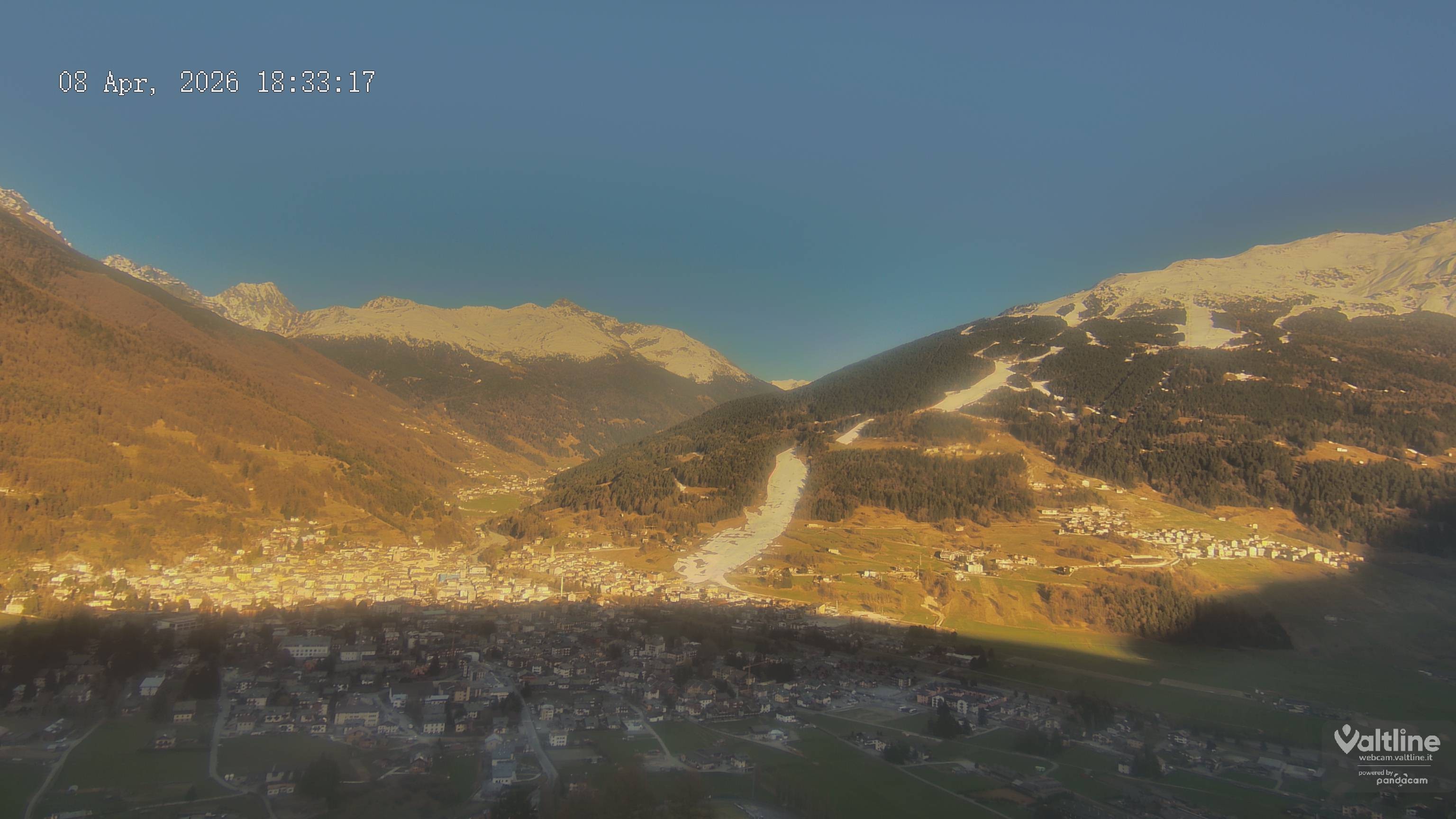 Archiv Foto Webcam Panoramablick Bormio, Lombardei