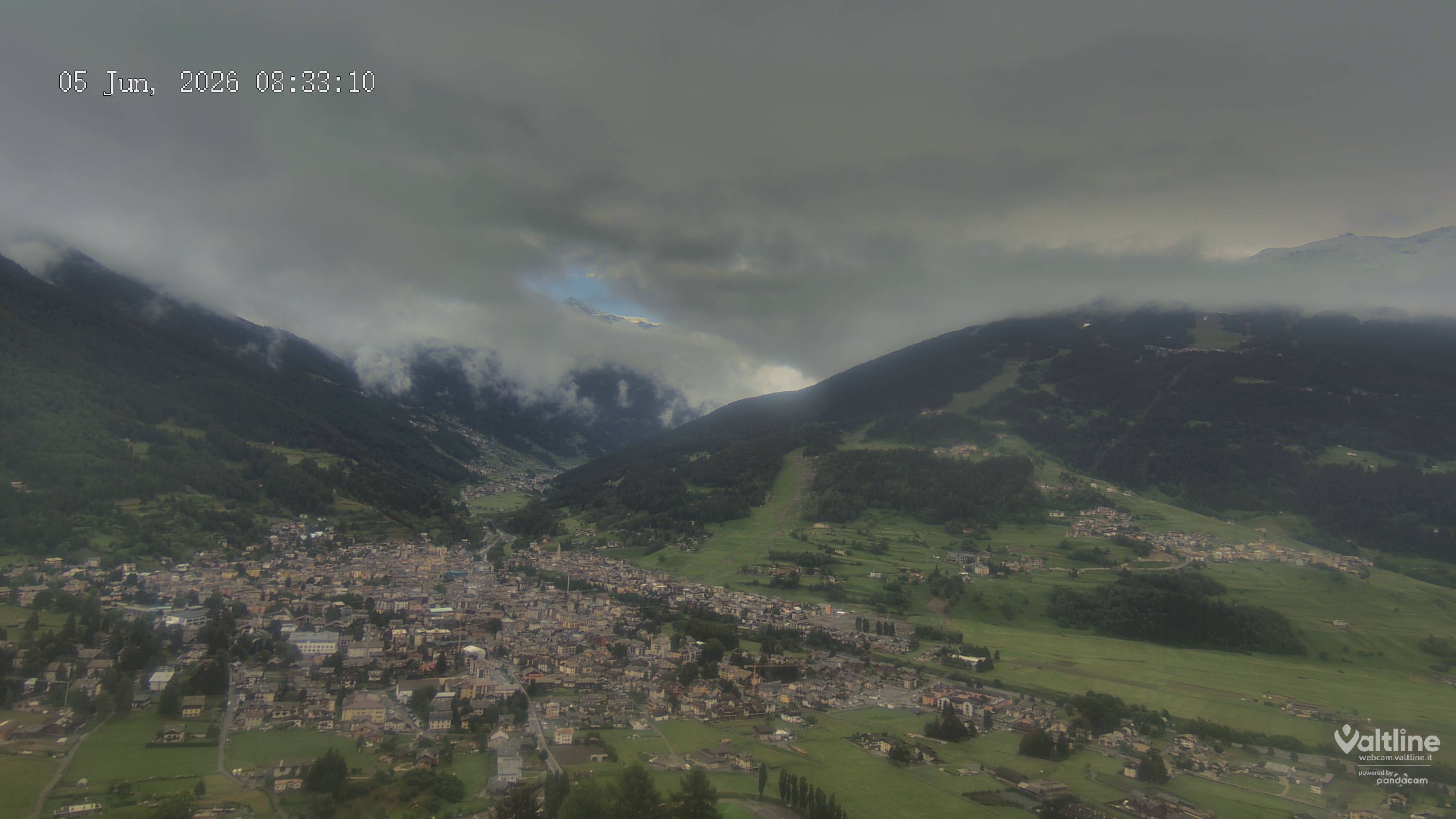 Archiv Foto Webcam Panoramablick Bormio, Lombardei