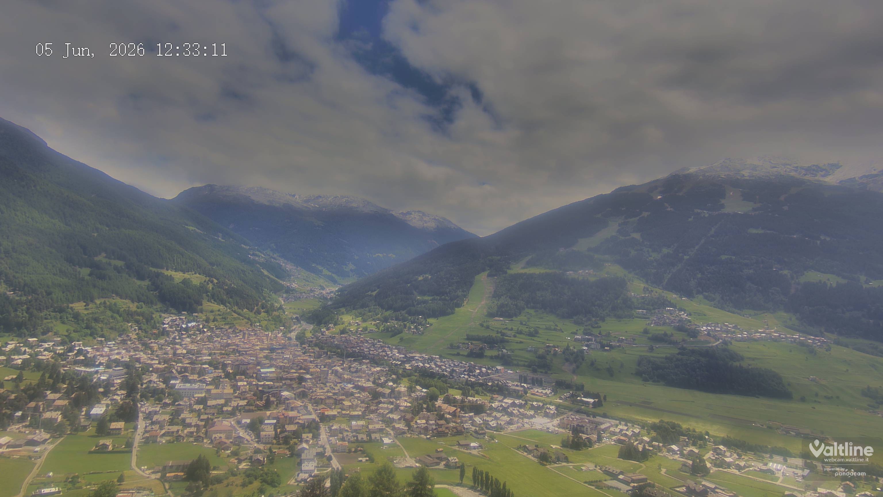 Archiv Foto Webcam Panoramablick Bormio, Lombardei