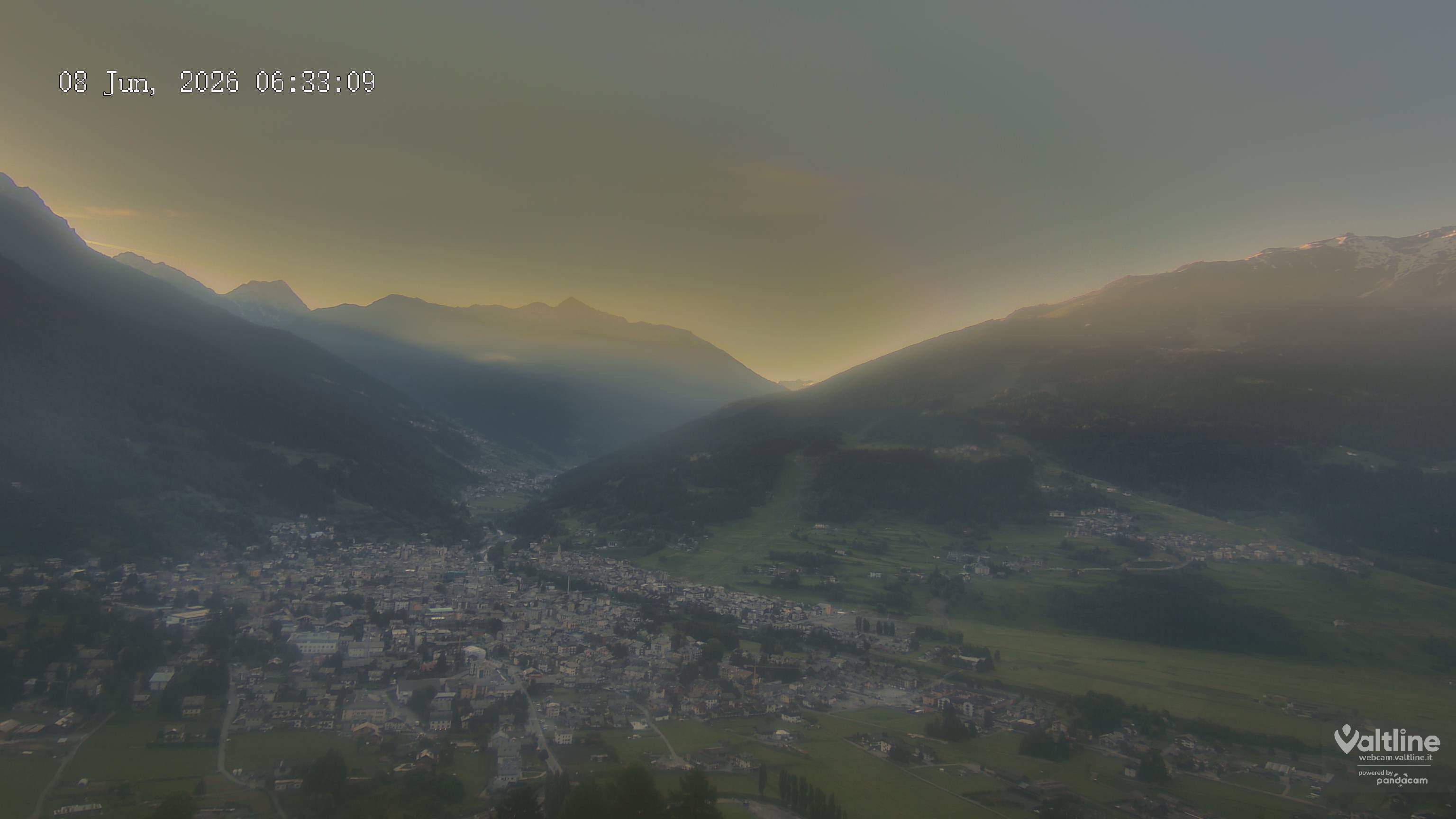 Archiv Foto Webcam Panoramablick Bormio, Lombardei