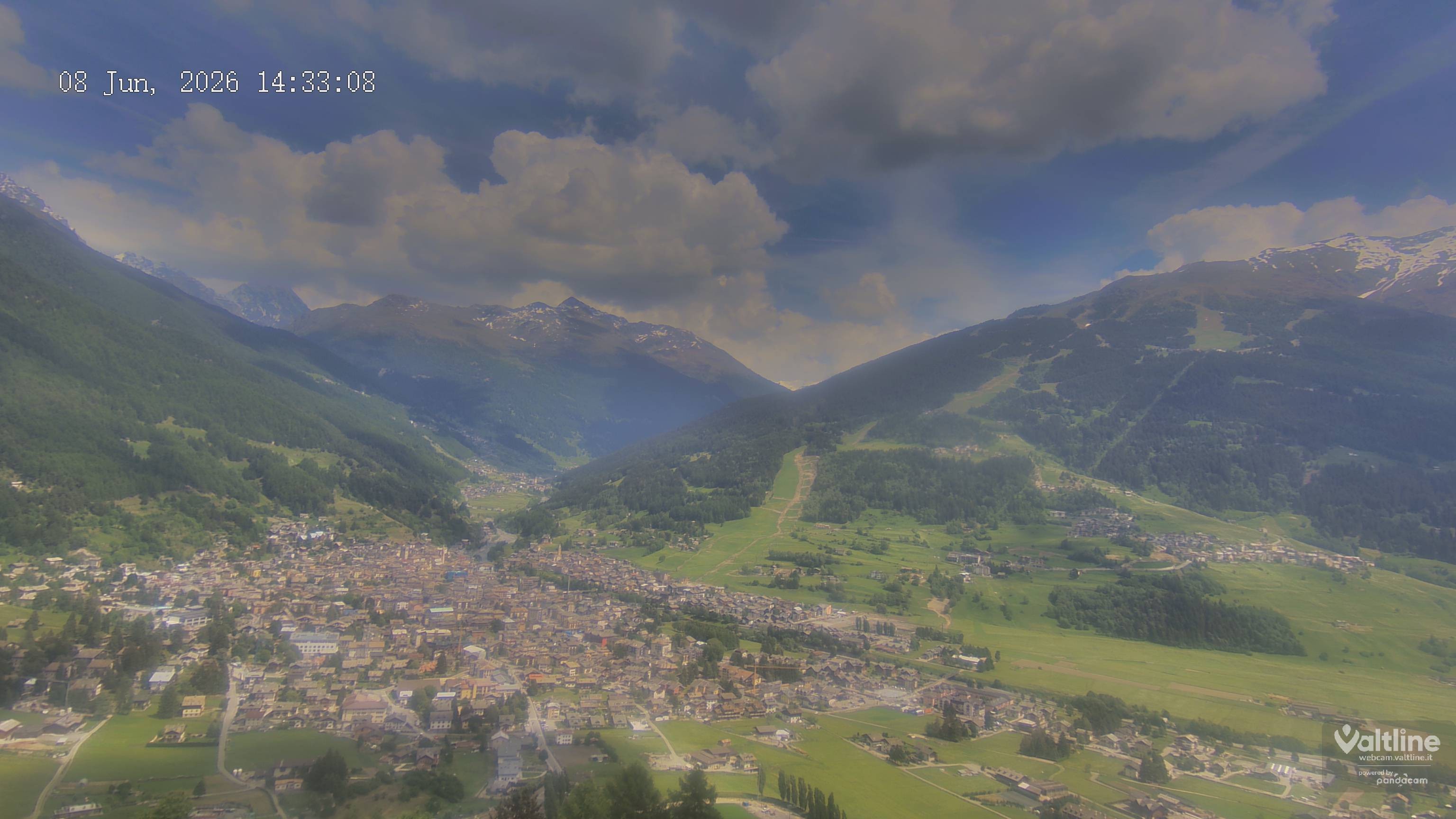 Archiv Foto Webcam Panoramablick Bormio, Lombardei