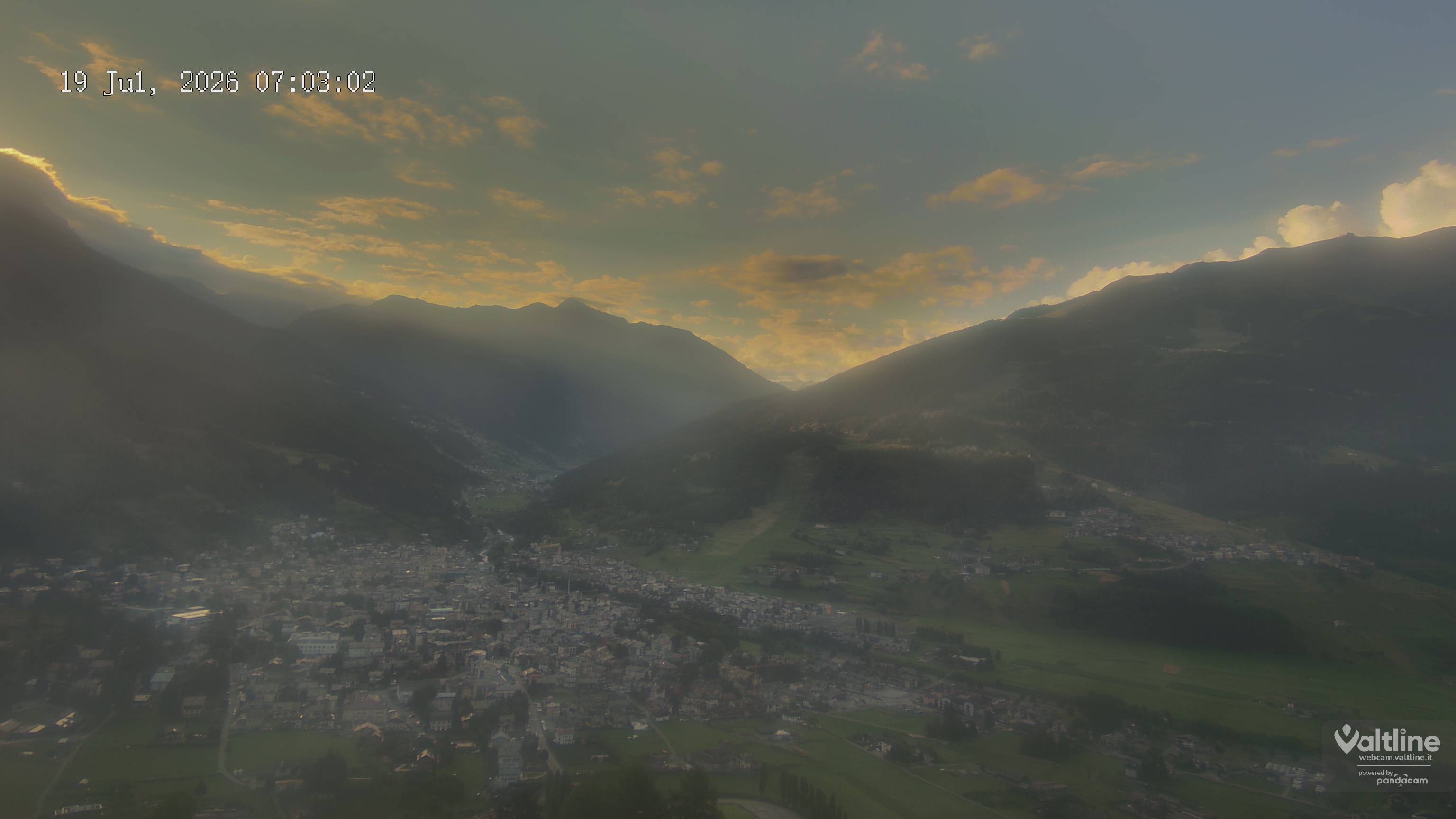 Archiv Foto Webcam Panoramablick Bormio, Lombardei