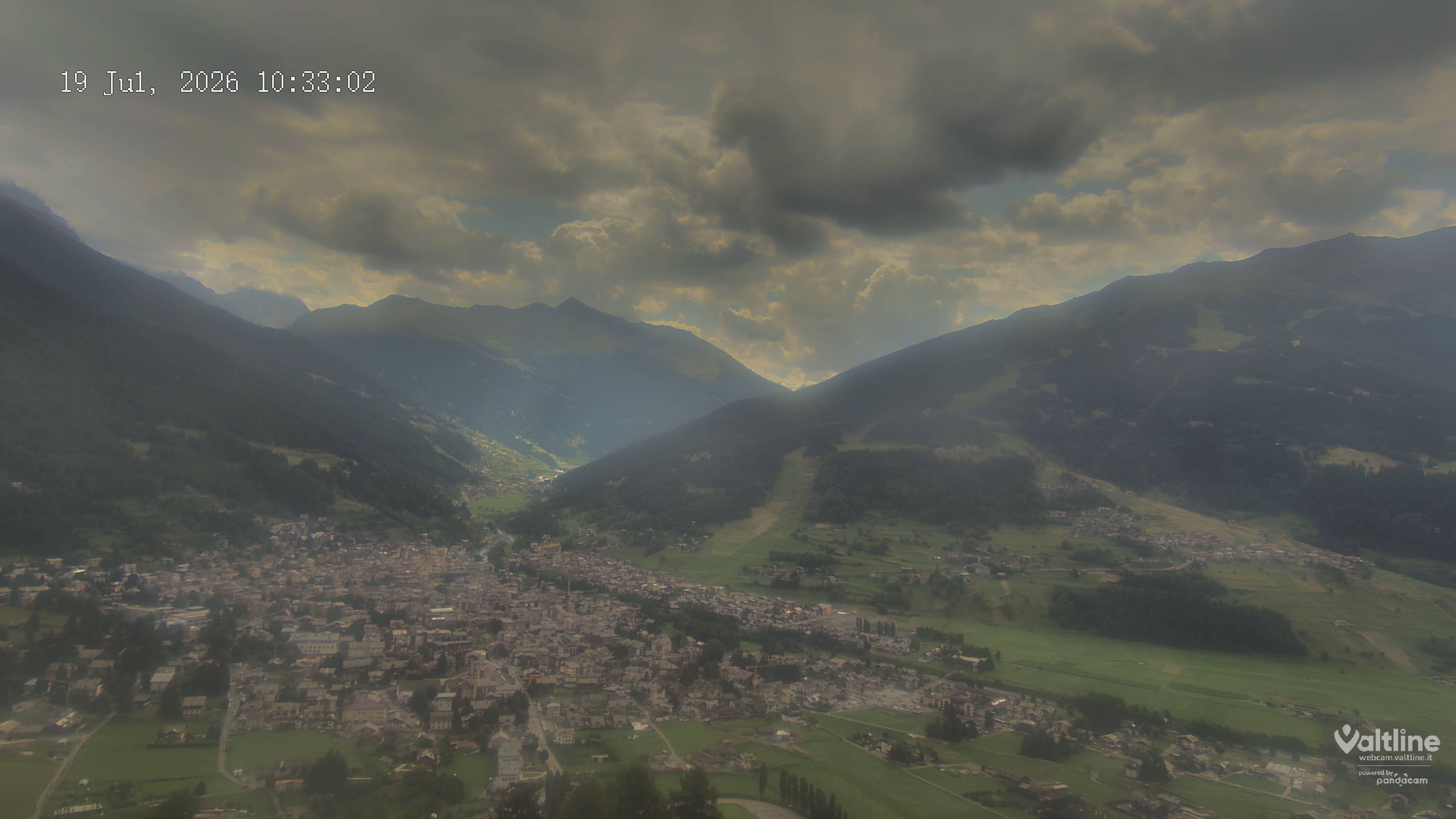 Archiv Foto Webcam Panoramablick Bormio, Lombardei