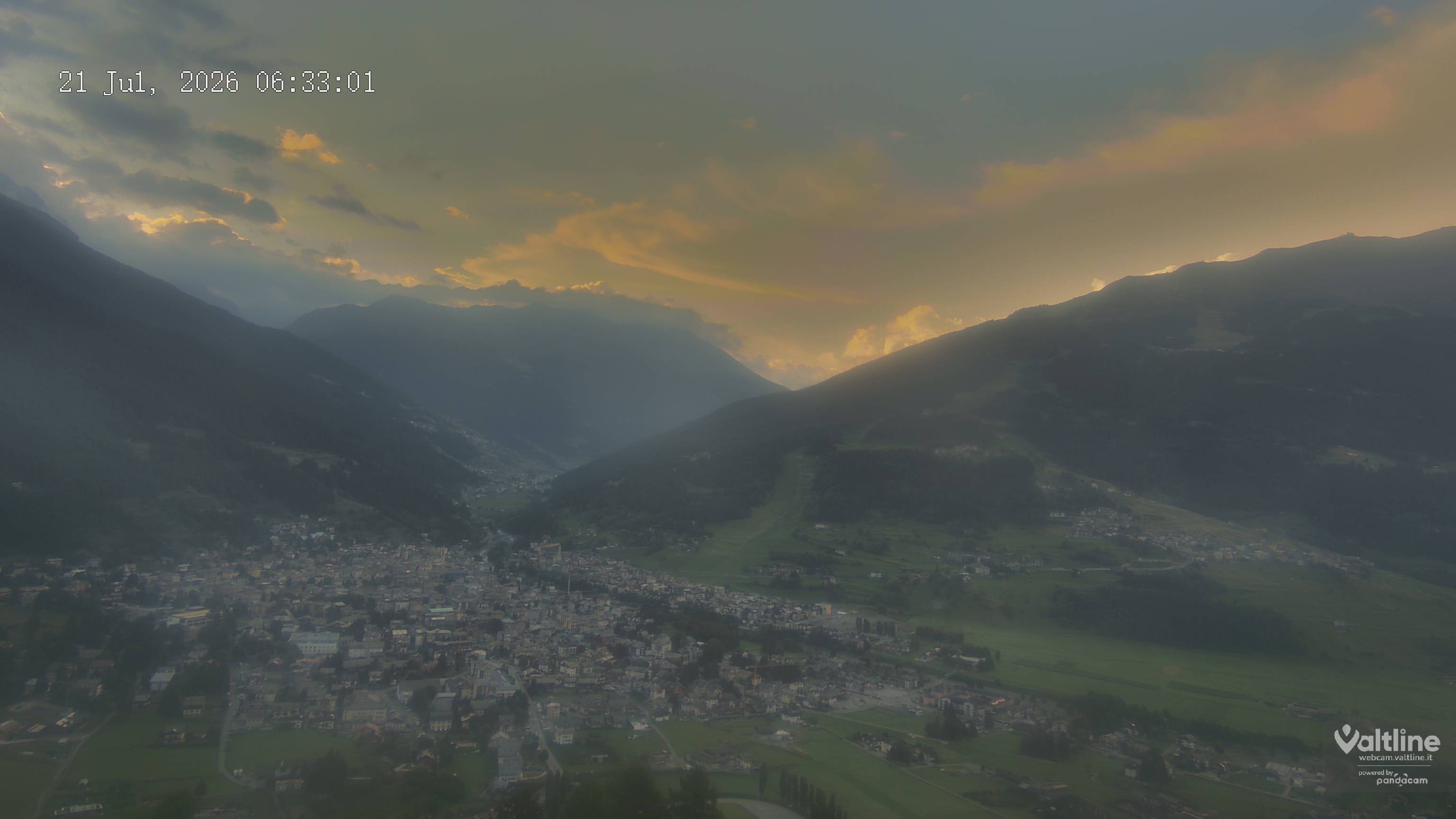 Archiv Foto Webcam Panoramablick Bormio, Lombardei