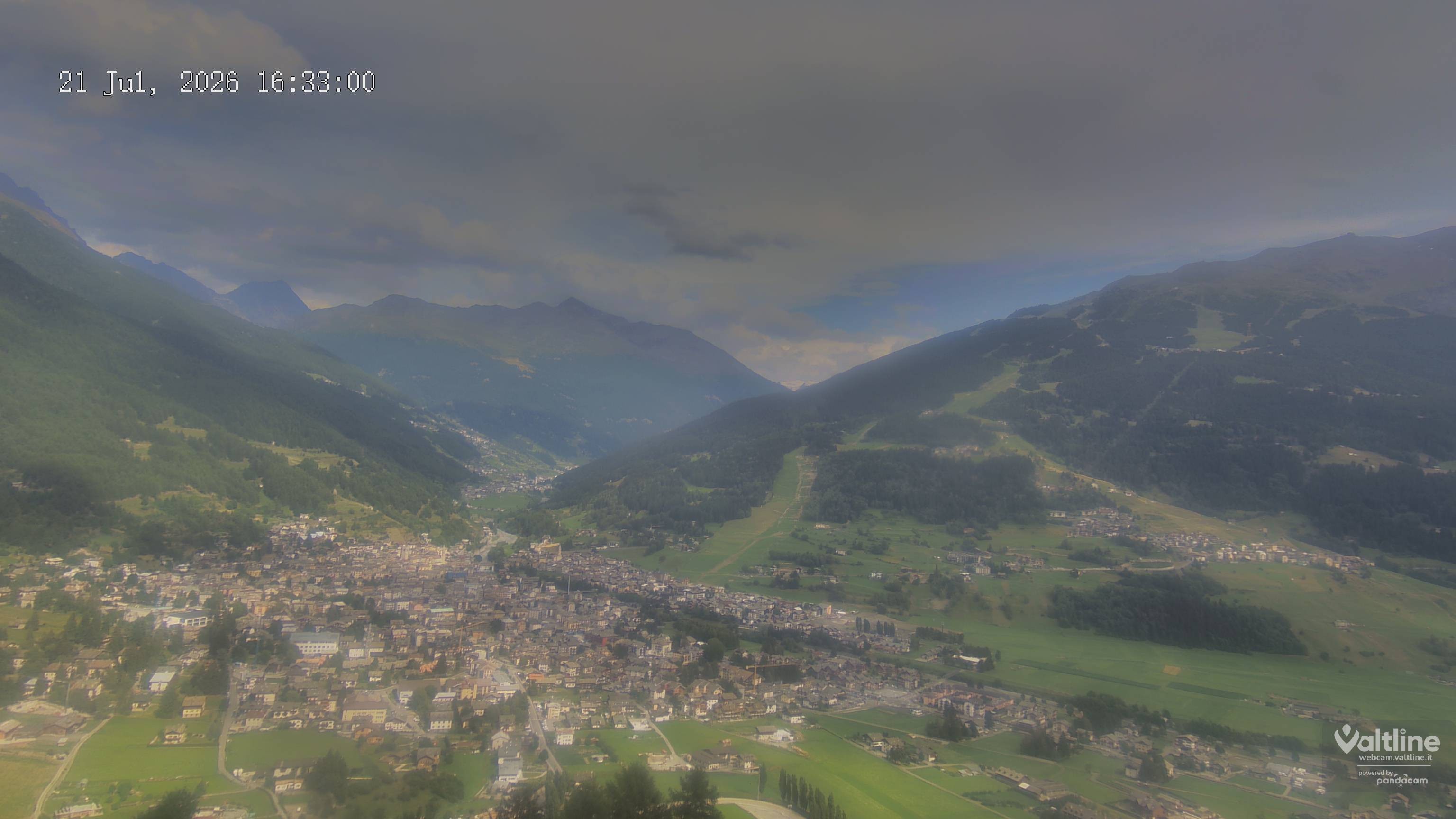 Archiv Foto Webcam Panoramablick Bormio, Lombardei