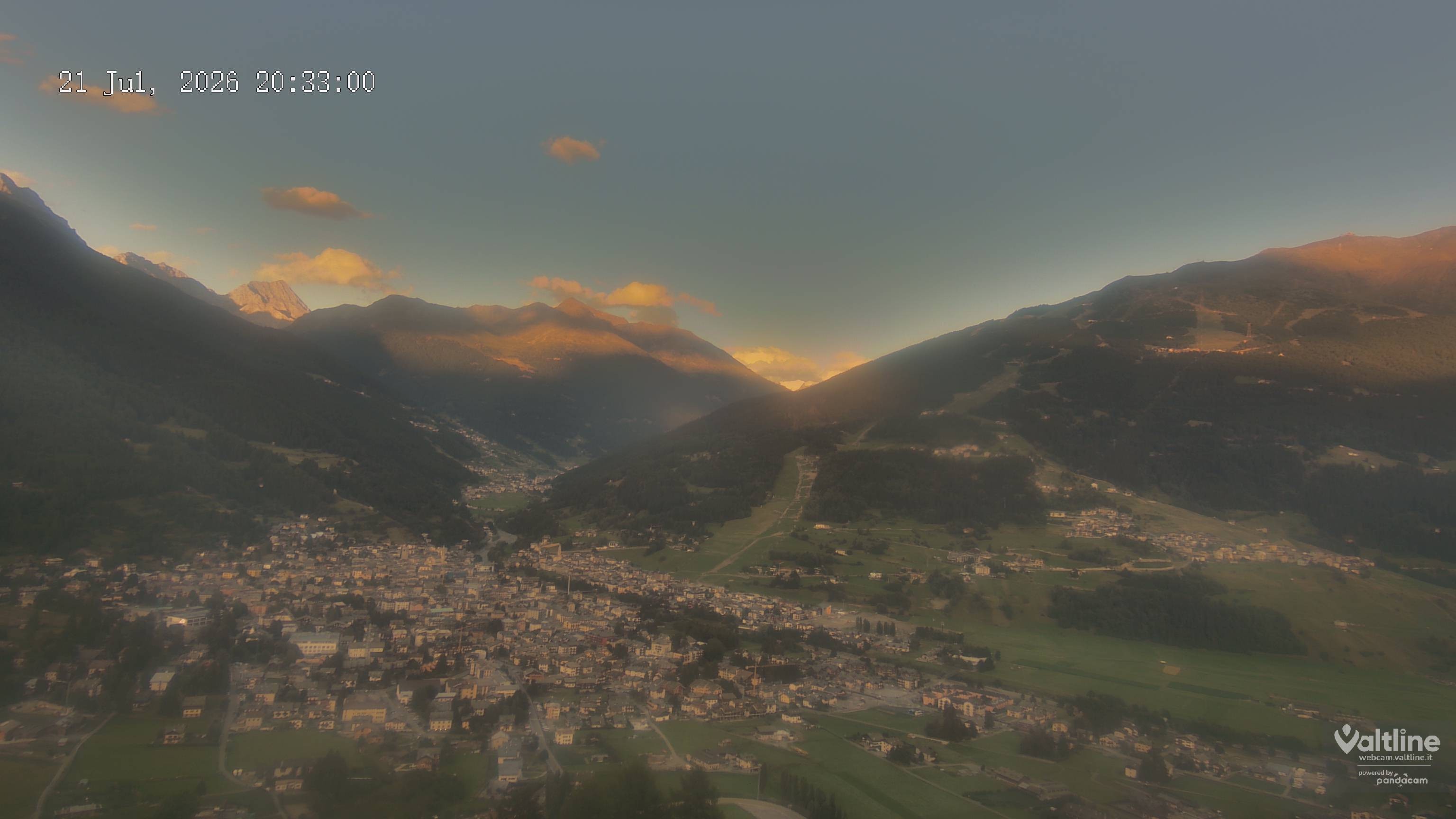 Archiv Foto Webcam Panoramablick Bormio, Lombardei
