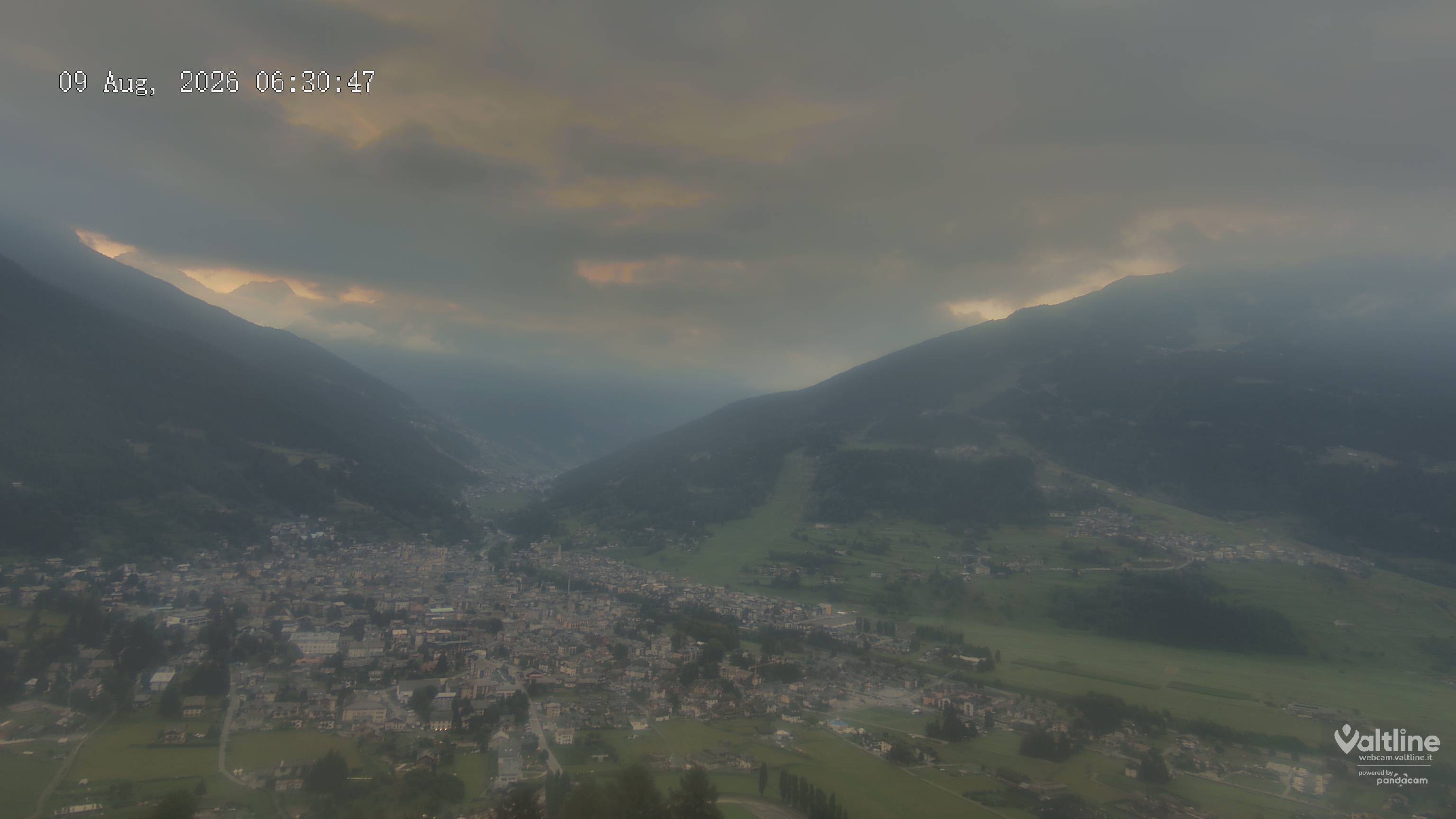 Archiv Foto Webcam Panoramablick Bormio, Lombardei