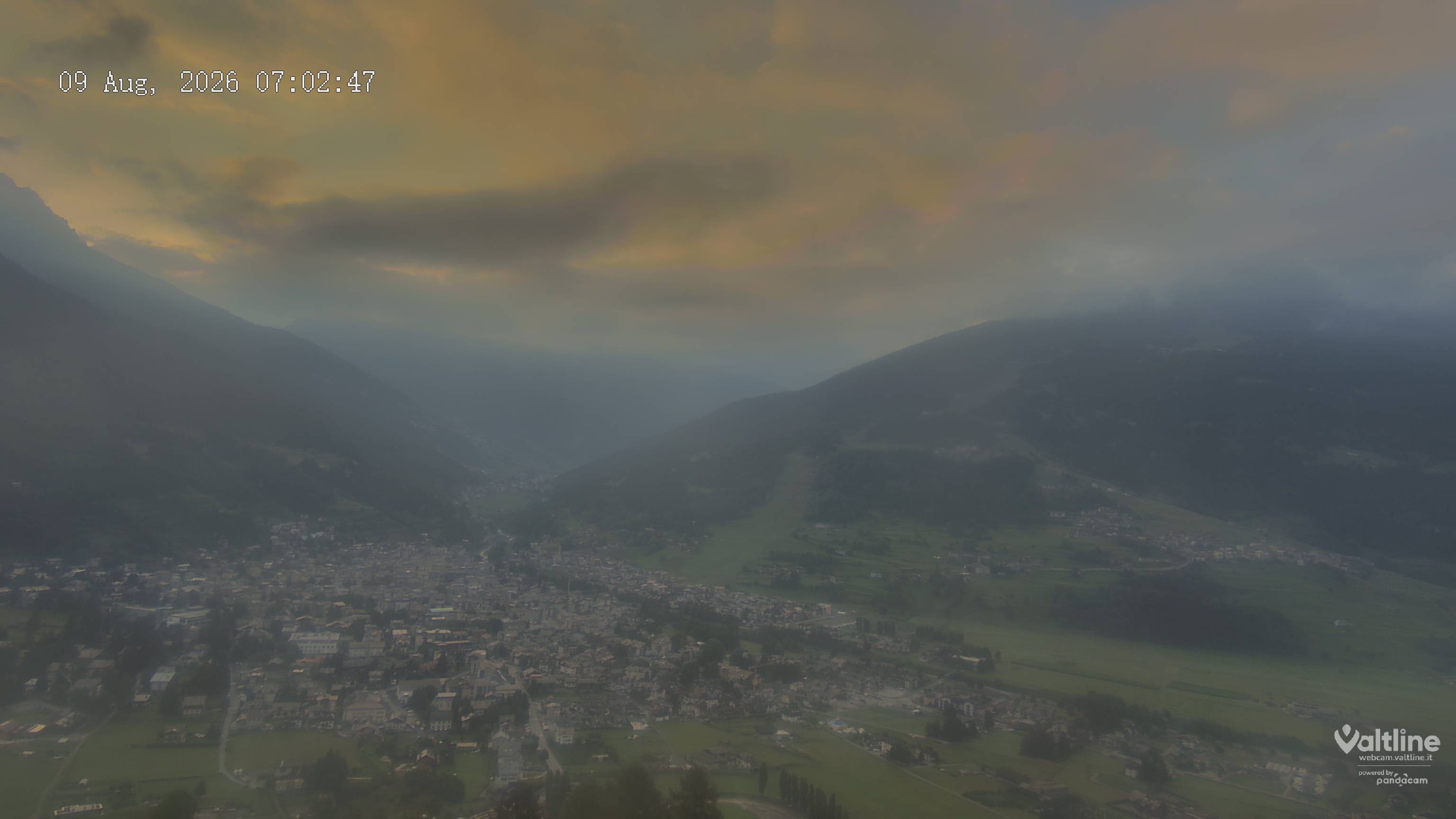 Archiv Foto Webcam Panoramablick Bormio, Lombardei