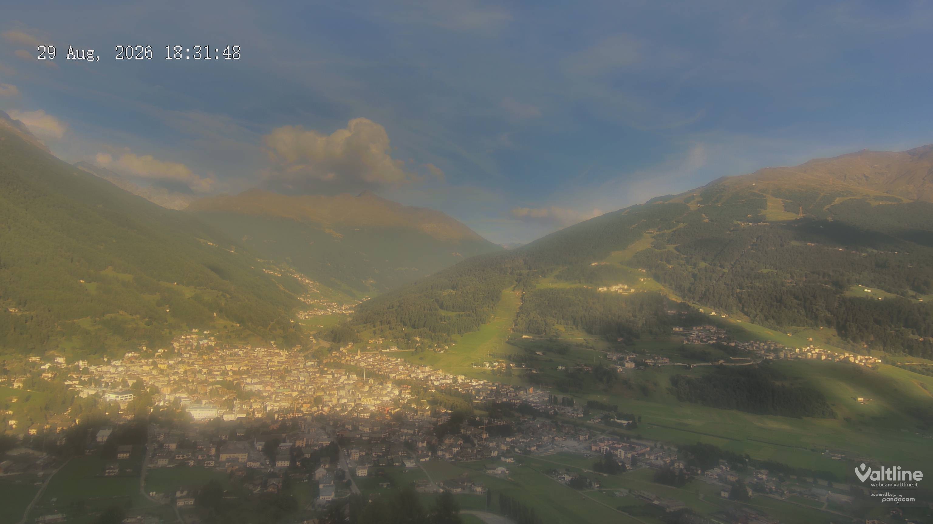 Archiv Foto Webcam Panoramablick Bormio, Lombardei