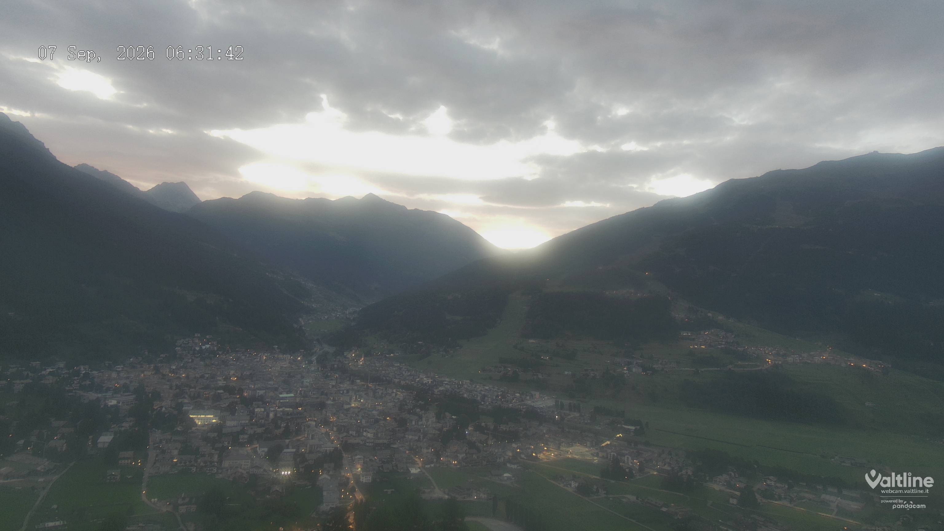 Archiv Foto Webcam Panoramablick Bormio, Lombardei