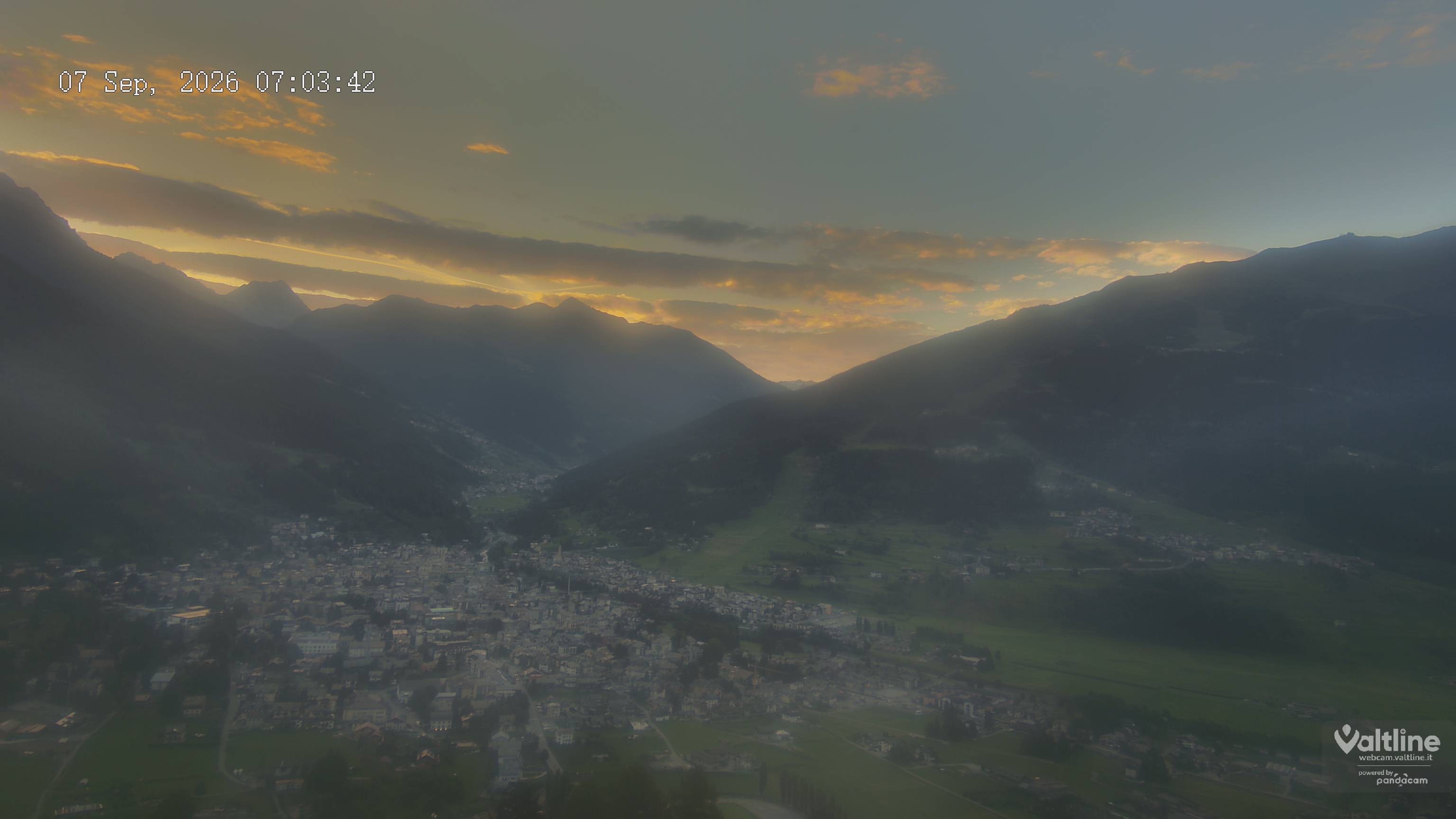 Archiv Foto Webcam Panoramablick Bormio, Lombardei