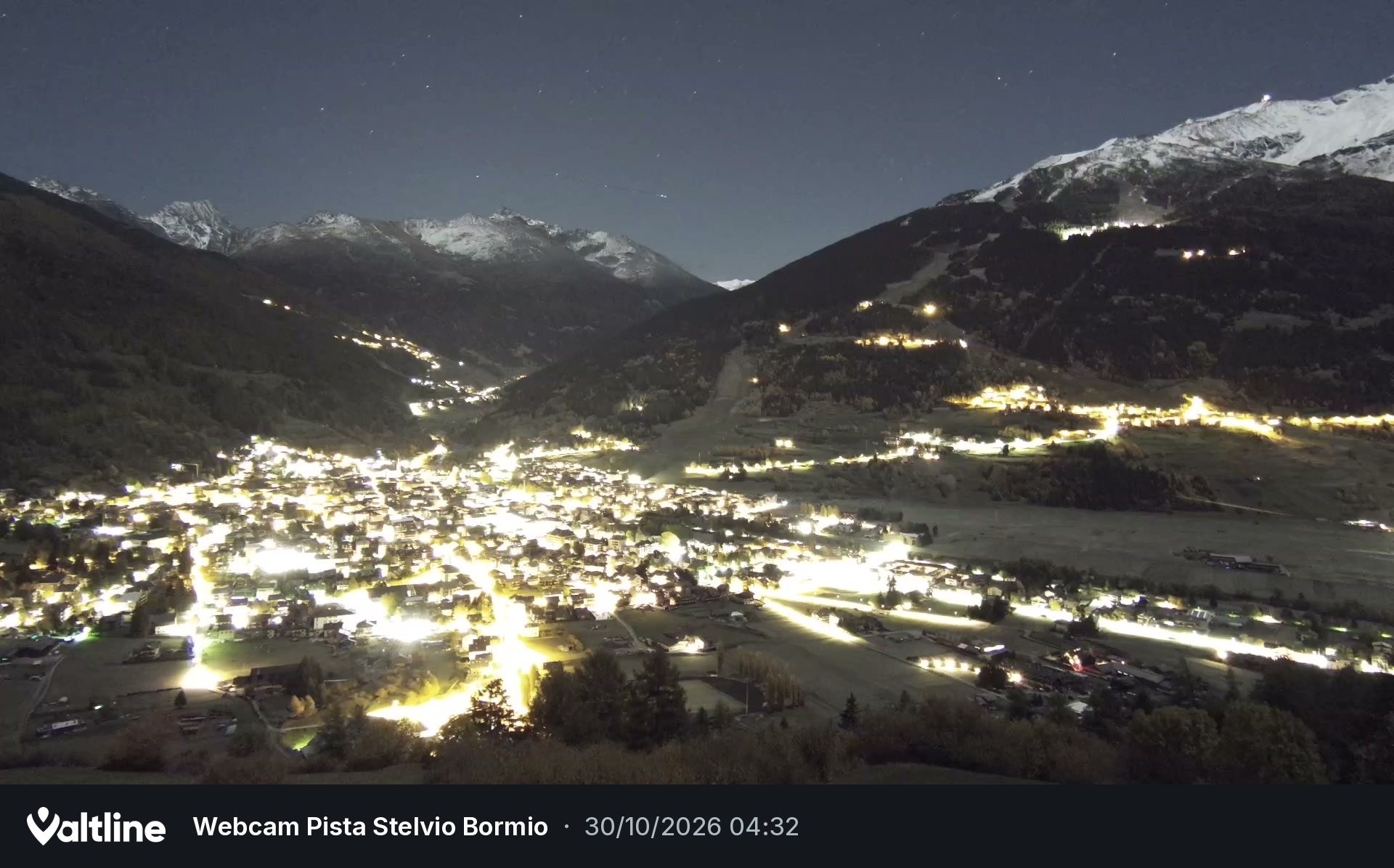 Archived image Webcam panoramic view of Bormio, Lombardia