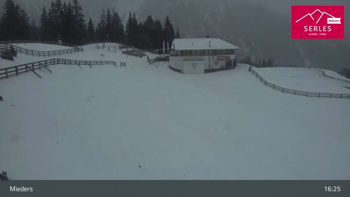 Archiv Foto Webcam Mieders: Rundblick von Bergstation Koppeneck