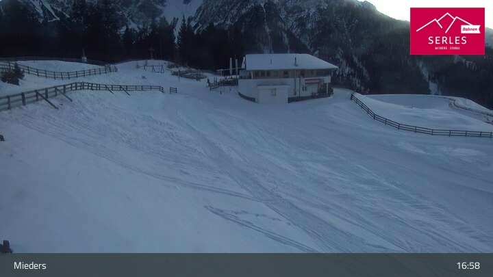 Archiv Foto Webcam Mieders: Rundblick von Bergstation Koppeneck