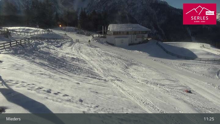 Archiv Foto Webcam Mieders: Rundblick von Bergstation Koppeneck
