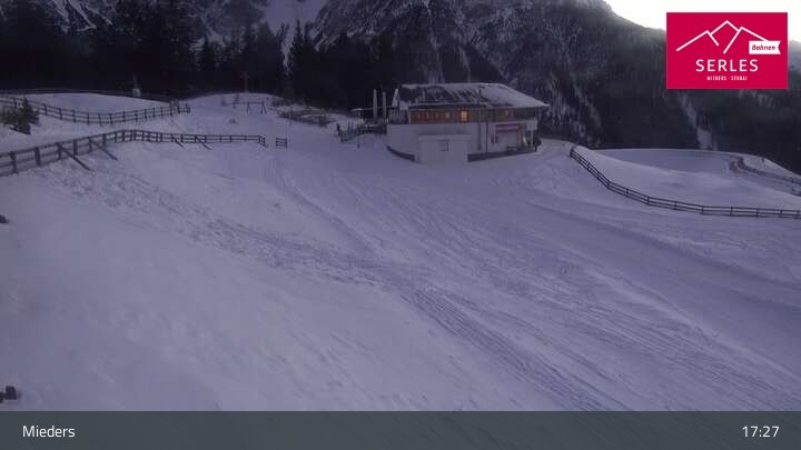 Archiv Foto Webcam Mieders: Rundblick von Bergstation Koppeneck