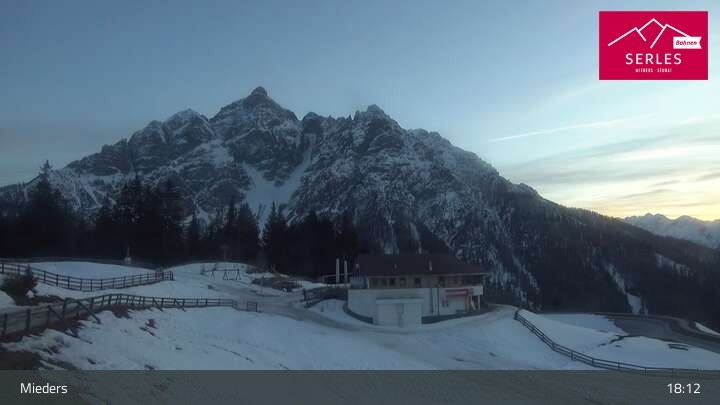 Archiv Foto Webcam Mieders: Rundblick von Bergstation Koppeneck