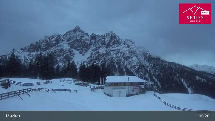 Archiv Foto Webcam Mieders: Rundblick von Bergstation Koppeneck